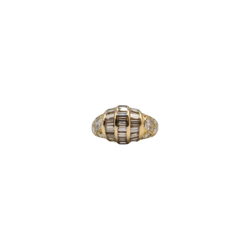 Bague or jaune 18 carats sertie de diamants ronds et baguettes sold by 58 Facettes