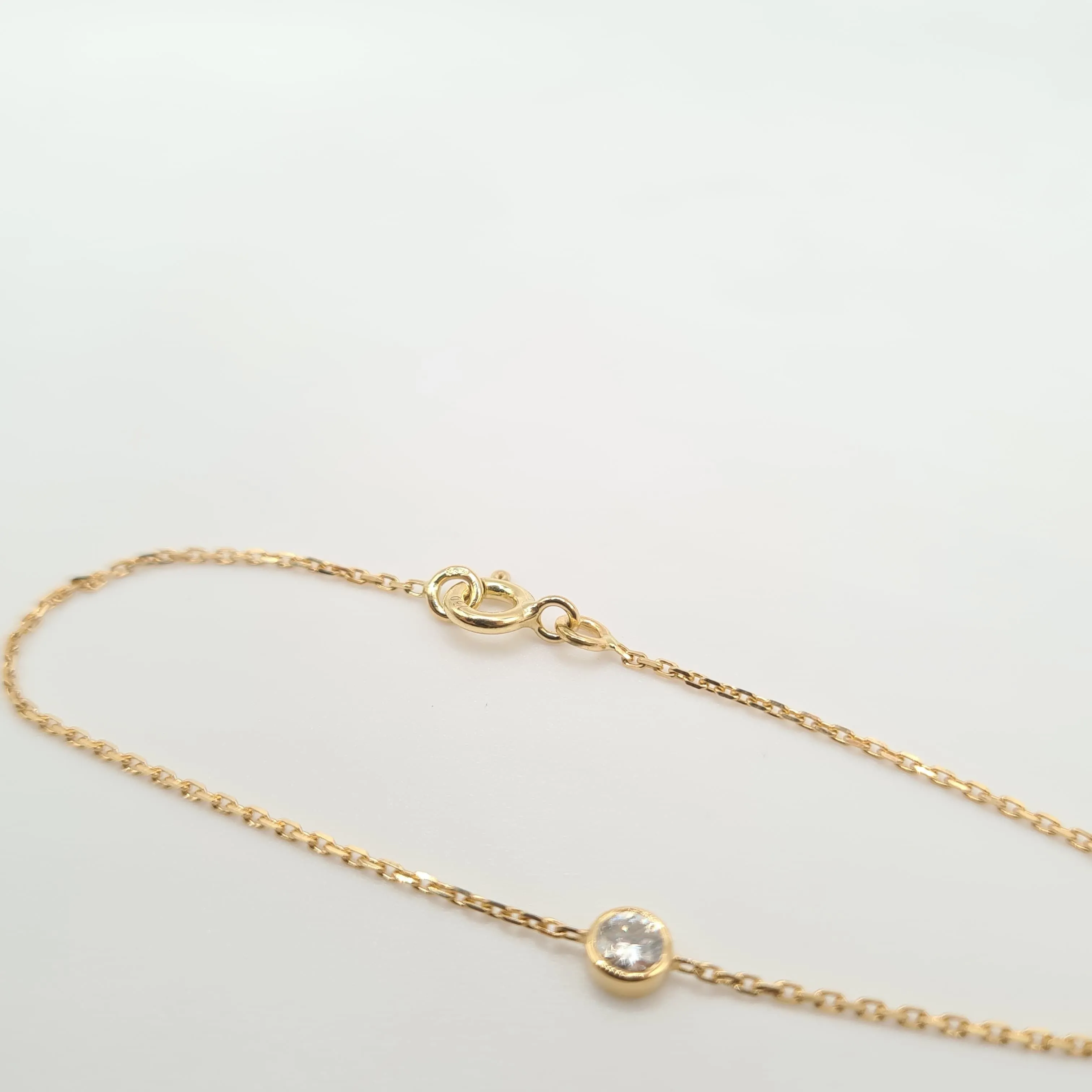 Bracelet or jaune serti d'un diamant sold by 58 Facettes product image thumbnail 5