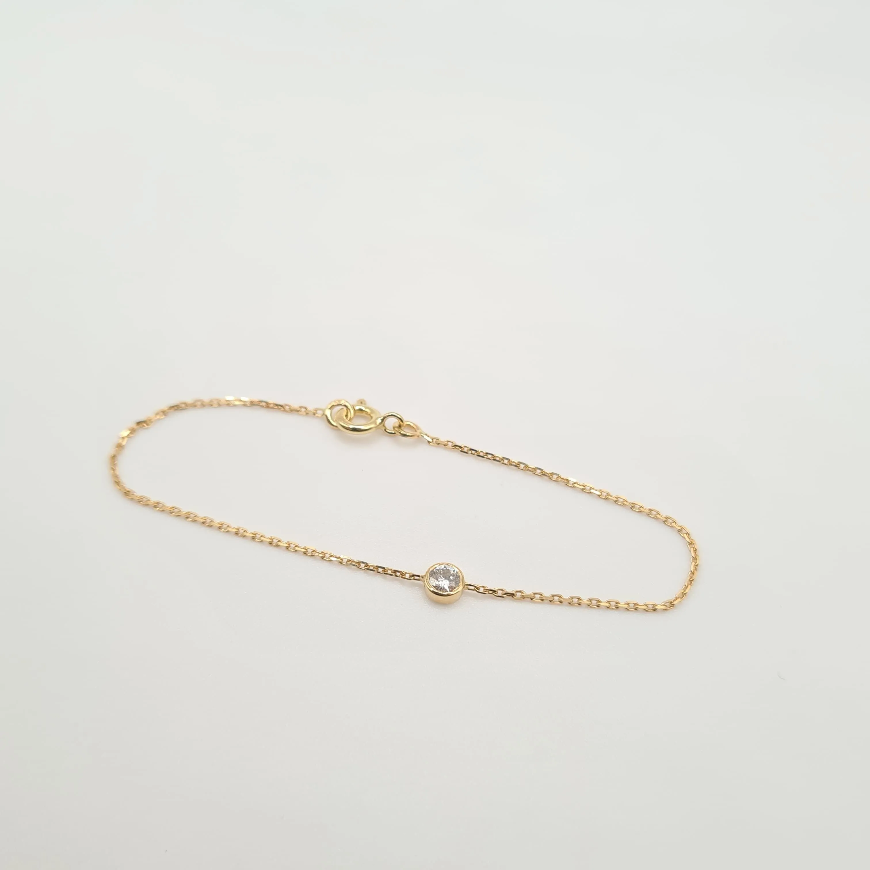Bracelet or jaune serti d'un diamant sold by 58 Facettes product image thumbnail 2