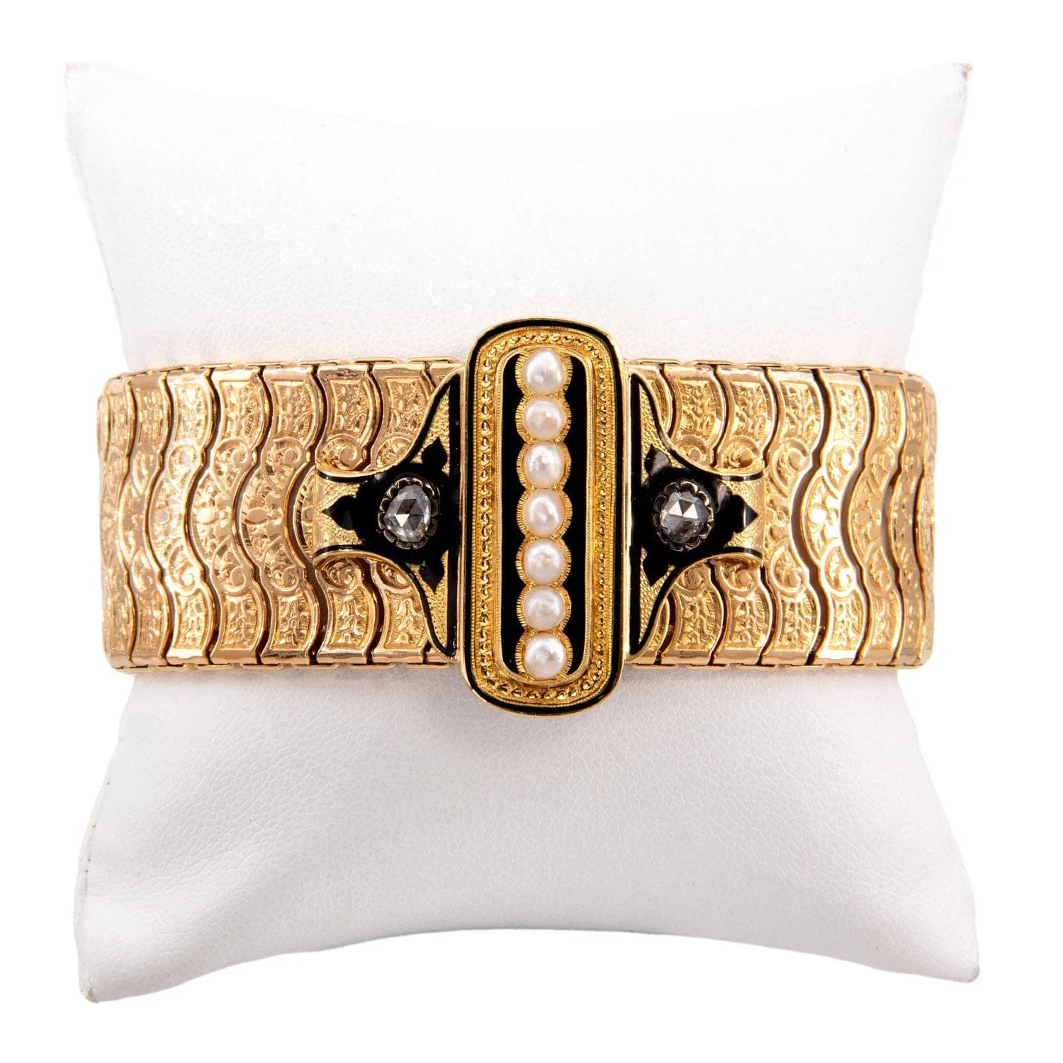 Bracelet ancien perles fines et émail noir sold by 58 Facettes