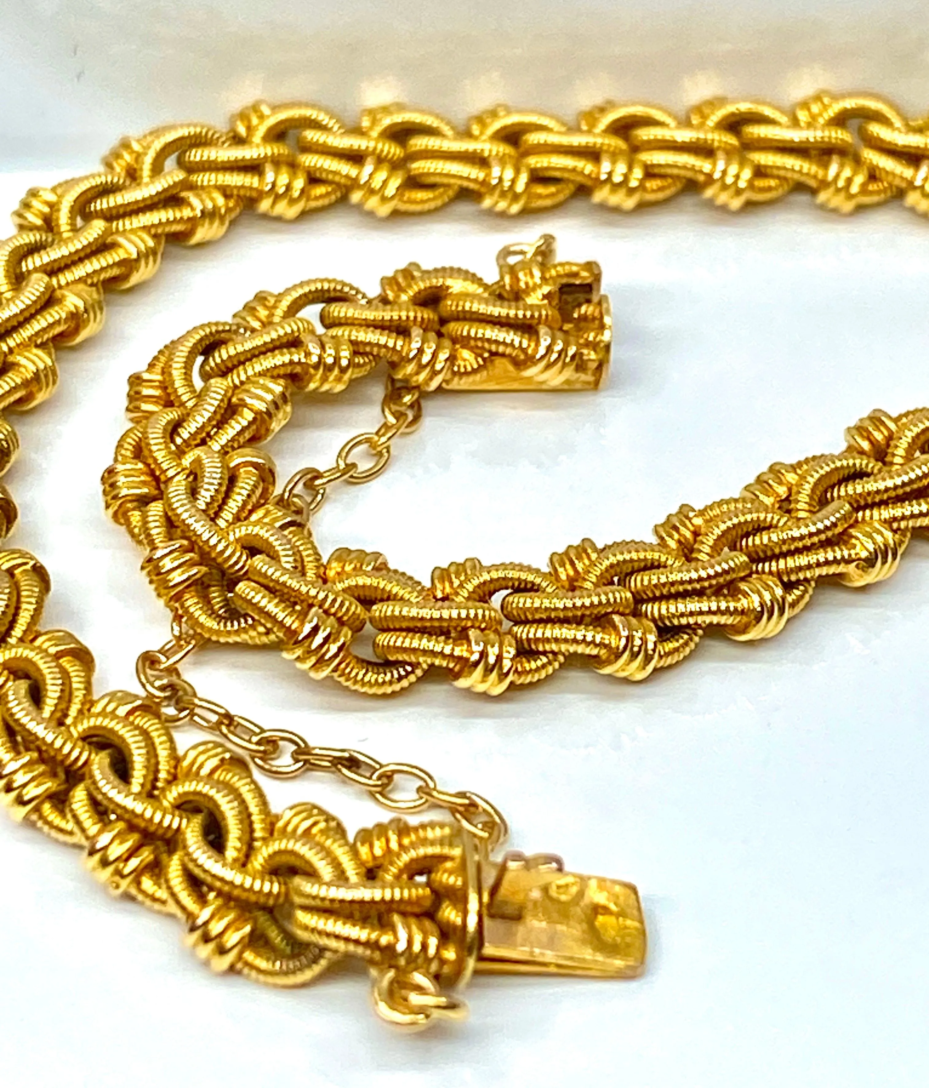 Bracelet en or jaune sold by 58 Facettes product image thumbnail 5