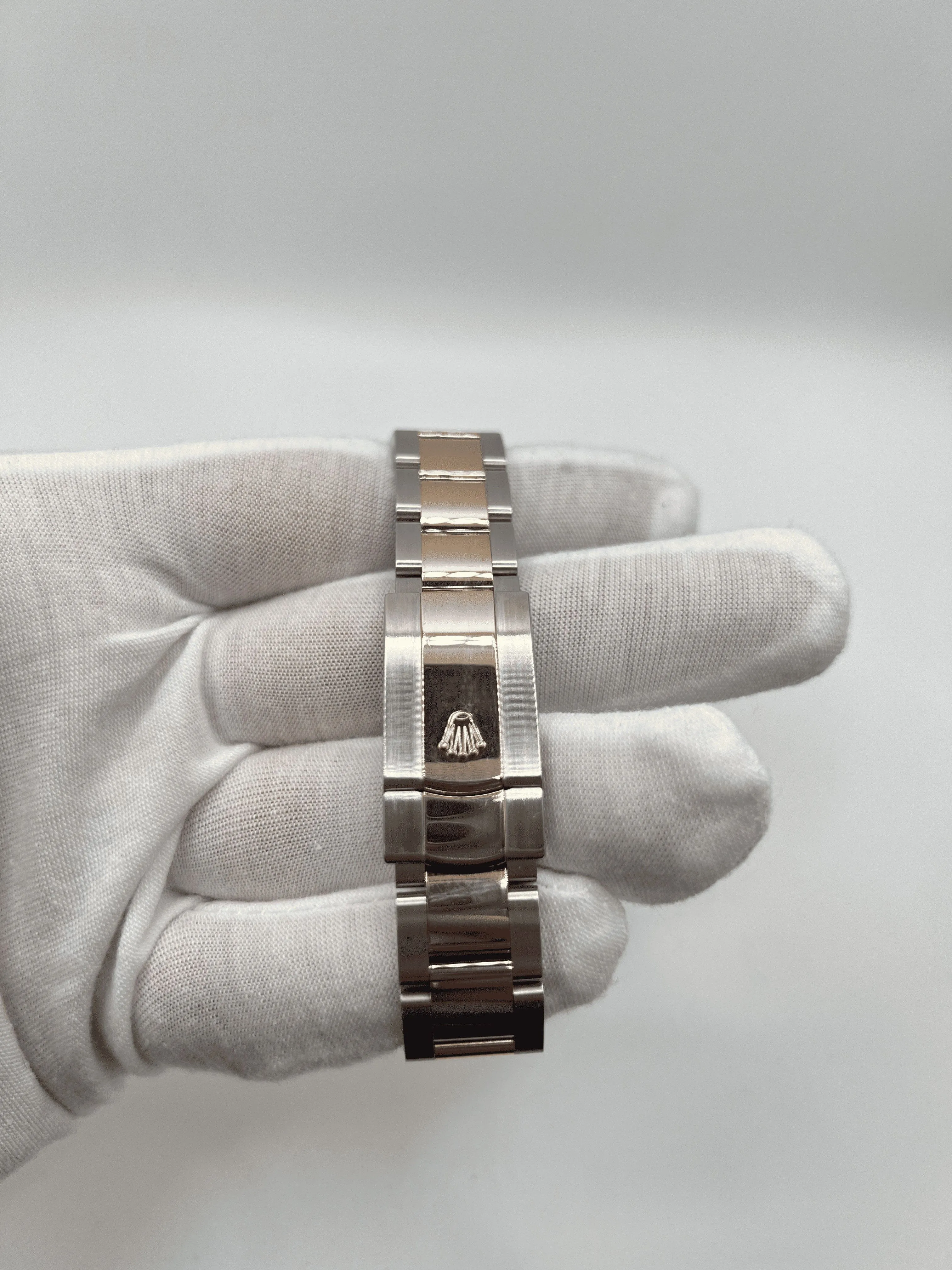 Rolex Datejust 41 or rose Chocolate & Diamonds sold by 58 Facettes product image thumbnail 5