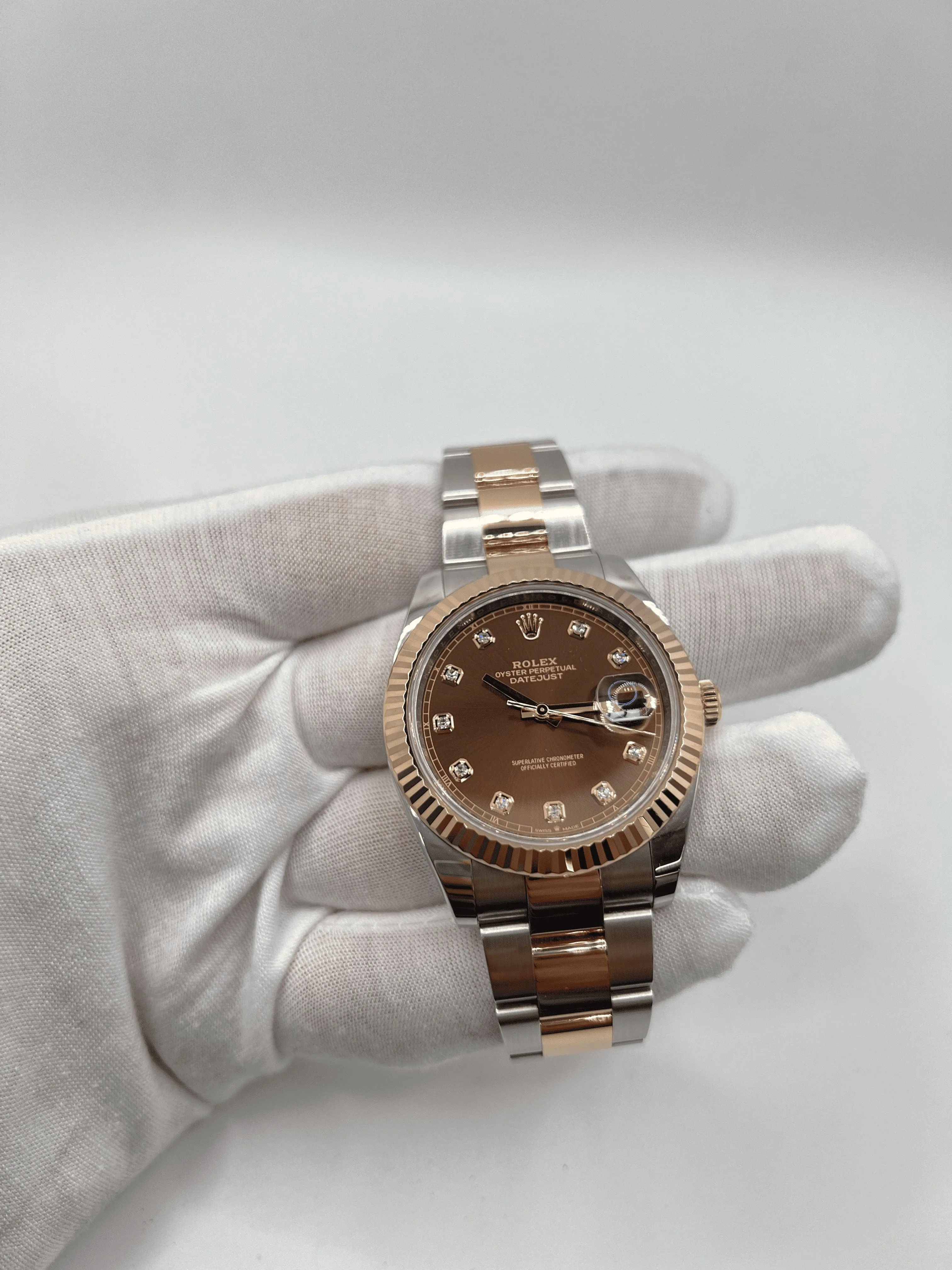 Rolex Datejust 41 or rose Chocolate & Diamonds sold by 58 Facettes product image thumbnail 2