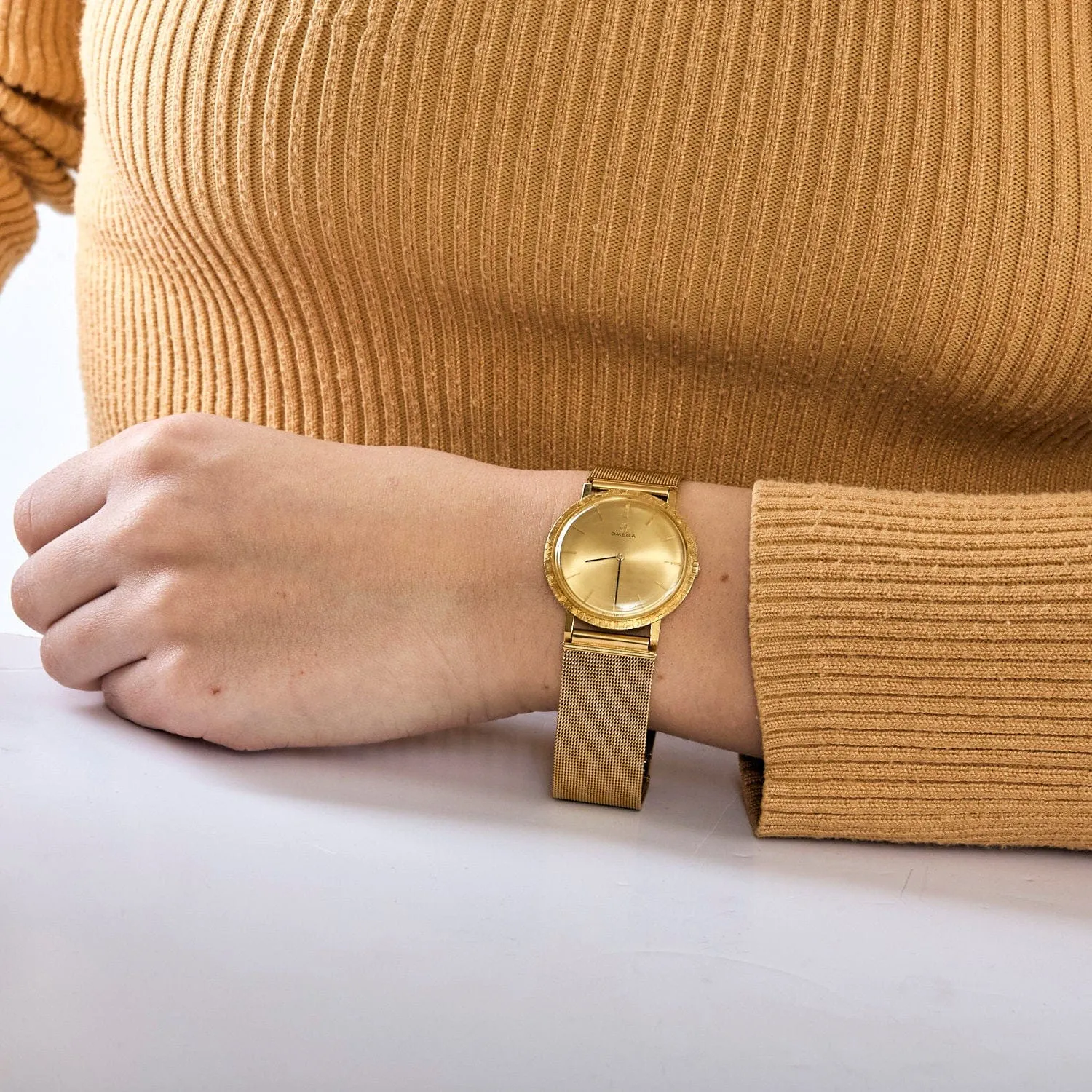 OMEGA - De Ville - Montre d'homme or jaune sold by 58 Facettes product image thumbnail 2