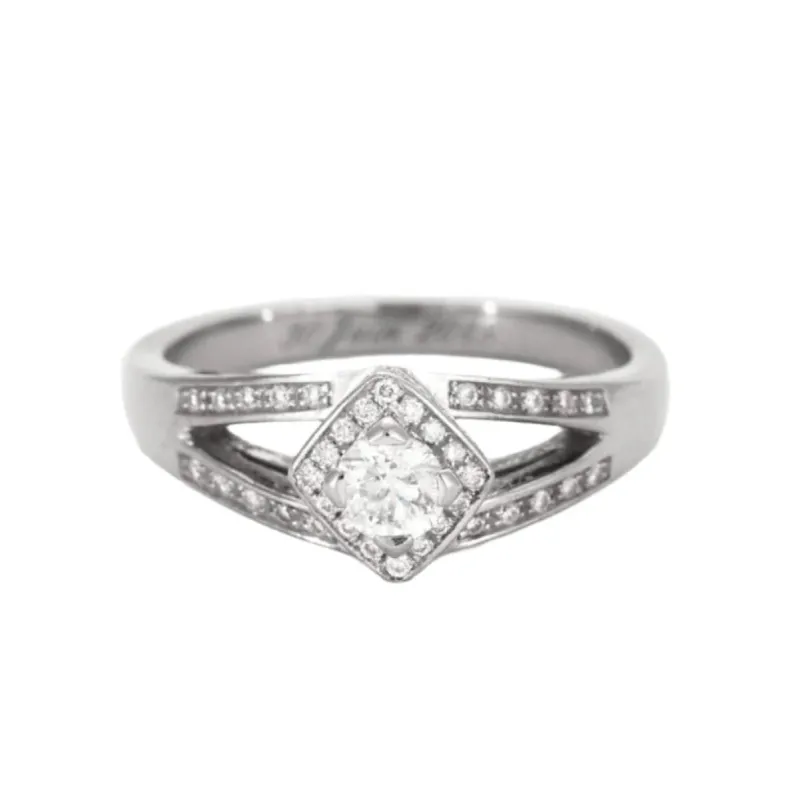 Mauboussin Solitaire Love my Love N°3 or gris et diamants sold by 58 Facettes