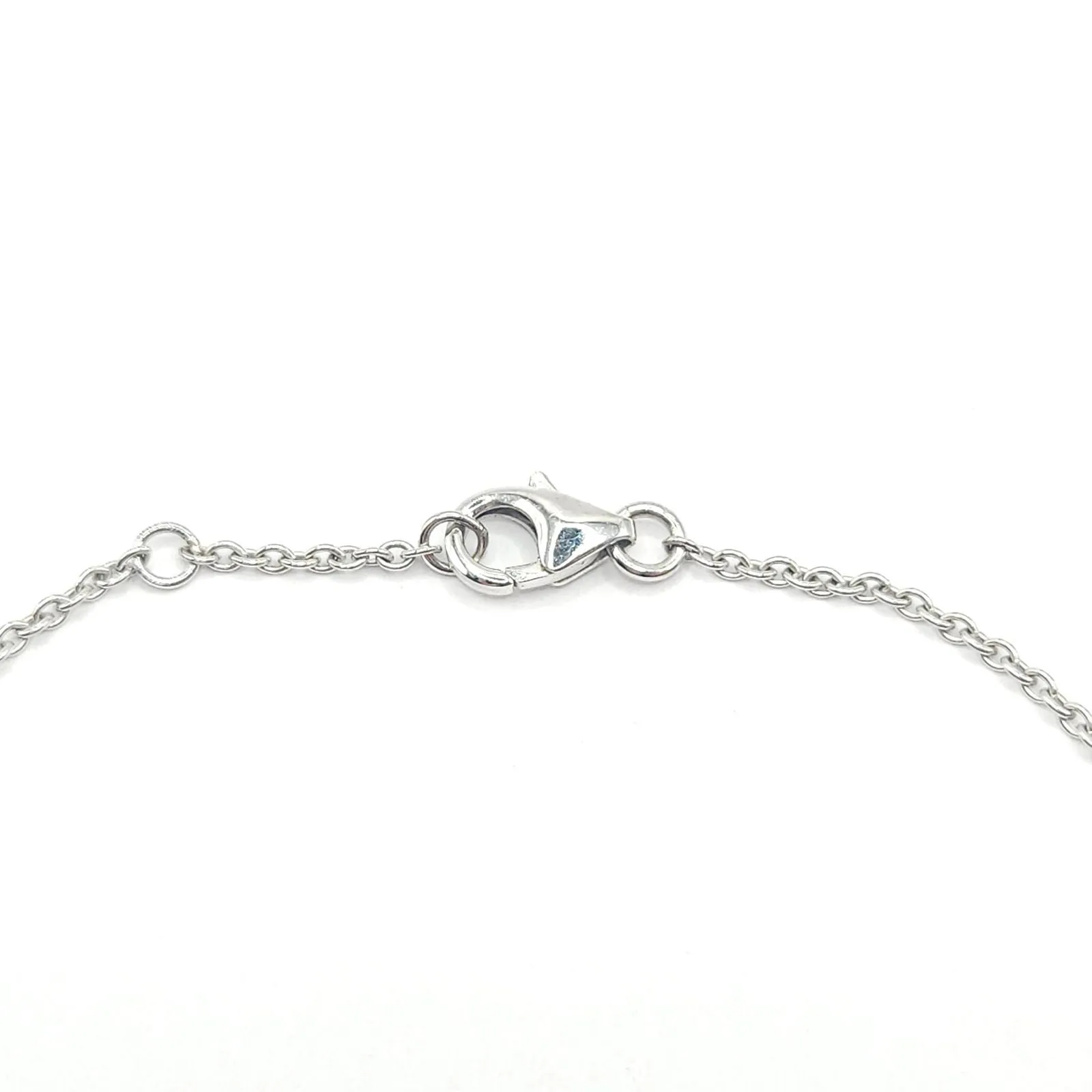 Bracelet patte or blanc serti de diamants sold by 58 Facettes product image thumbnail 2