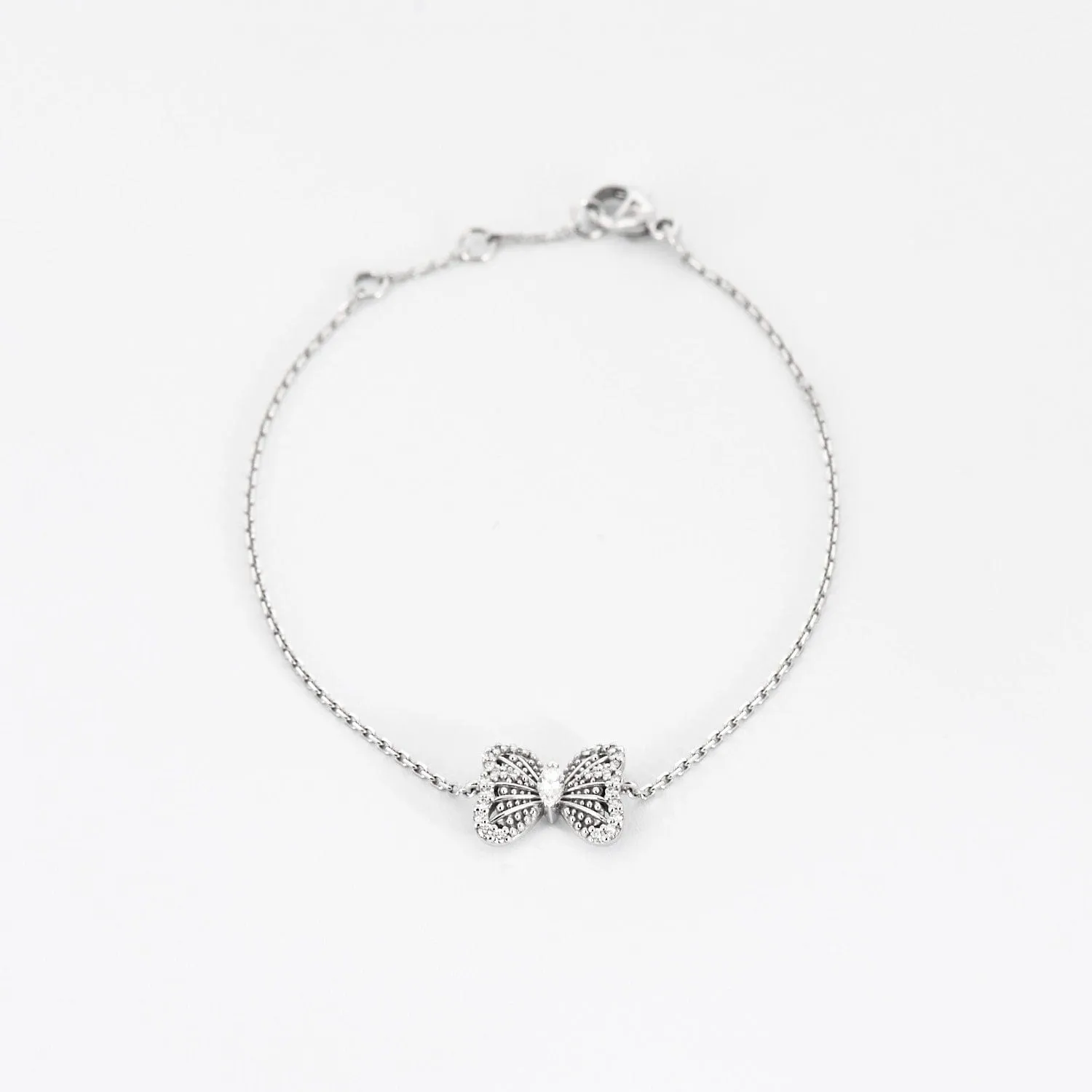 DE BEERS - PORTRAITS DE LA NATURE PAPILLON - Bracelet en or blanc et diamants sold by 58 Facettes product image thumbnail 3