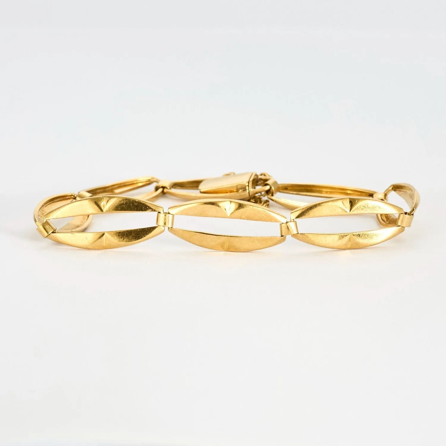 Bracelet en or jaune sold by 58 Facettes product image thumbnail 3