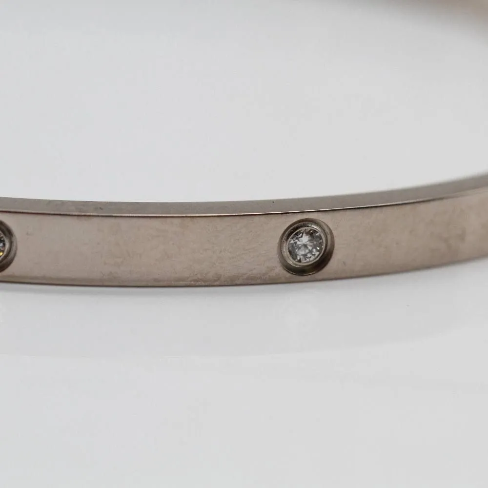 Cartier - Bracelet LOVE or blanc 10 diamants sold by 58 Facettes product image thumbnail 3