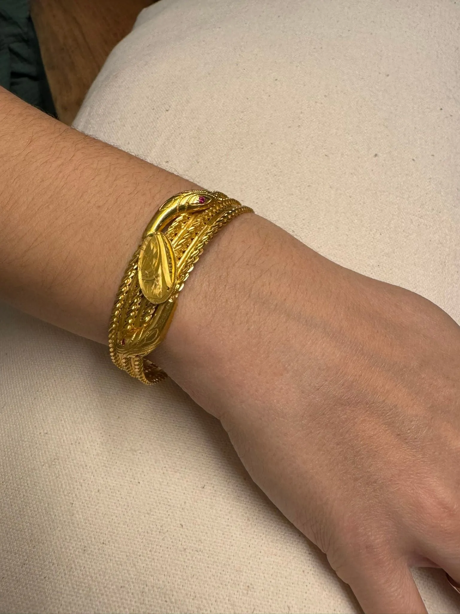 Bracelet serpent or jaune et rubis sold by 58 Facettes product image thumbnail 2