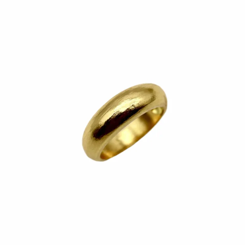 Bague dôme Signature en or 22 carats sold by 58 Facettes