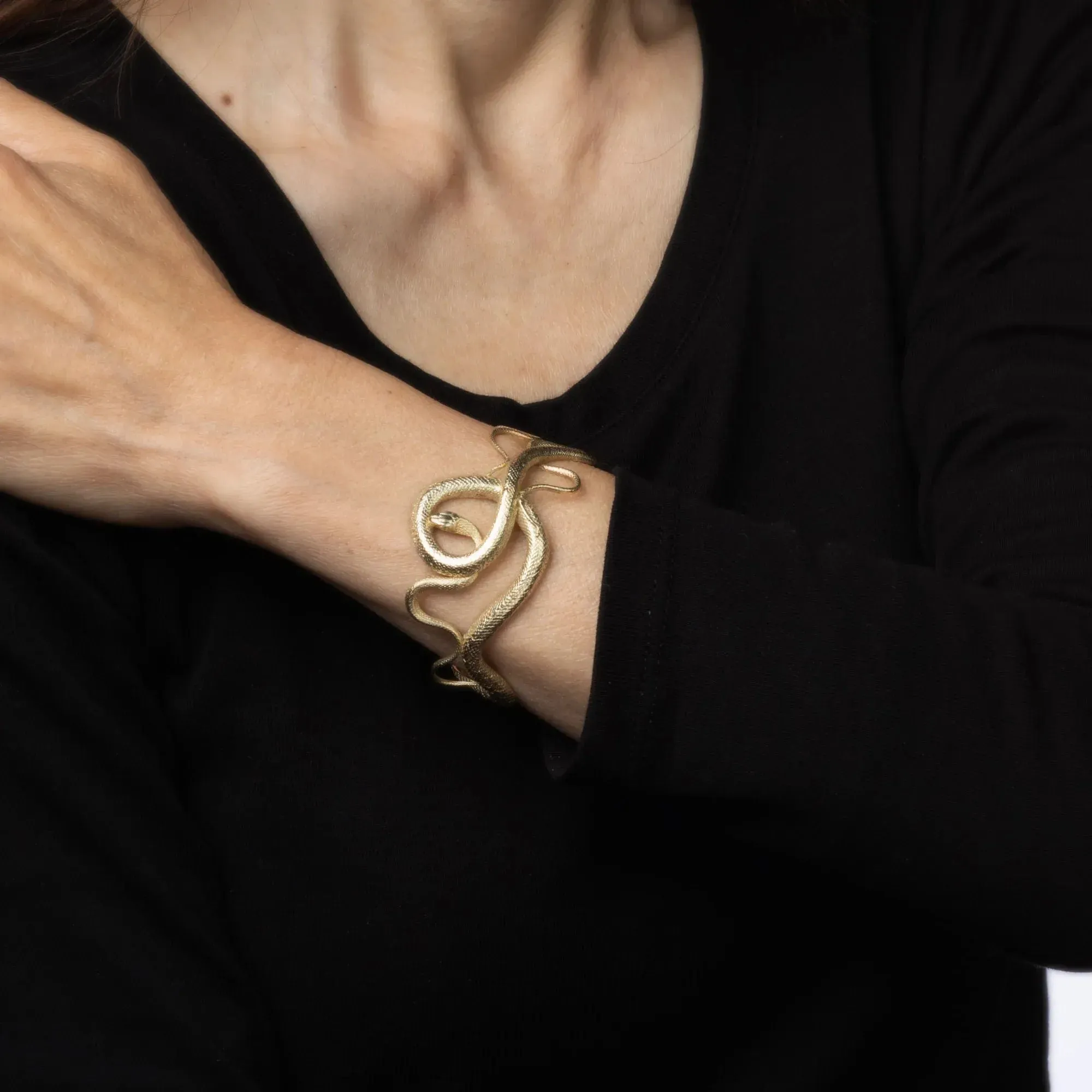Bracelet manchette serpent or jaune vintage sold by 58 Facettes product image thumbnail 2