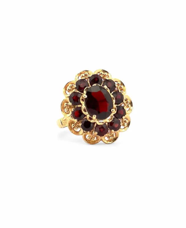 Bague marguerite or jaune grenats made by 58 Facettes