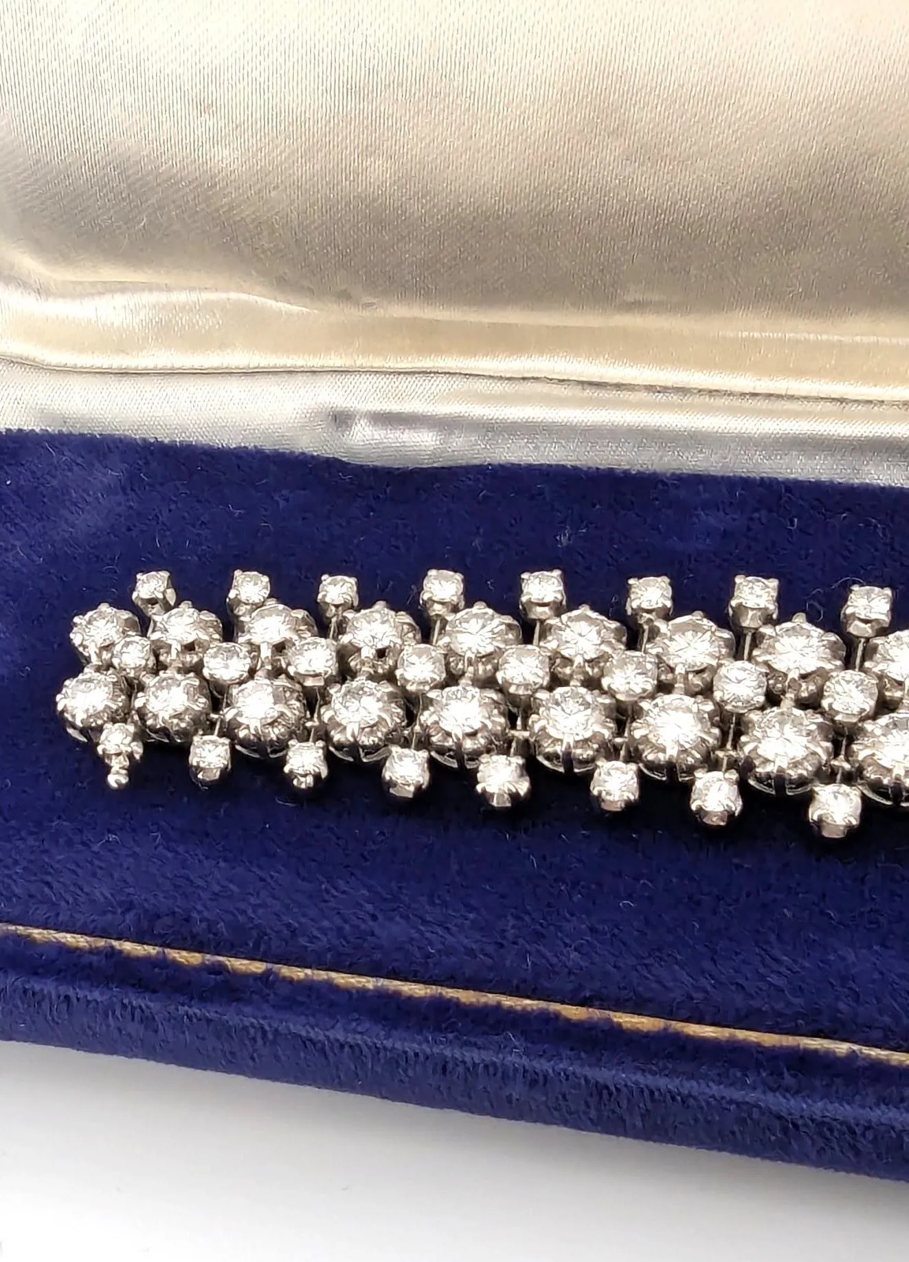 Bracelet en or blanc avec sélection de la plus haute qualité des vieux diamants coupés de mines sold by 58 Facettes product image thumbnail 5