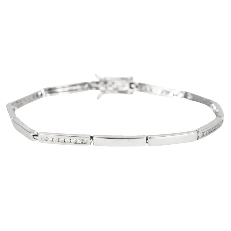 Bracelet or blanc et diamants sold by 58 Facettes