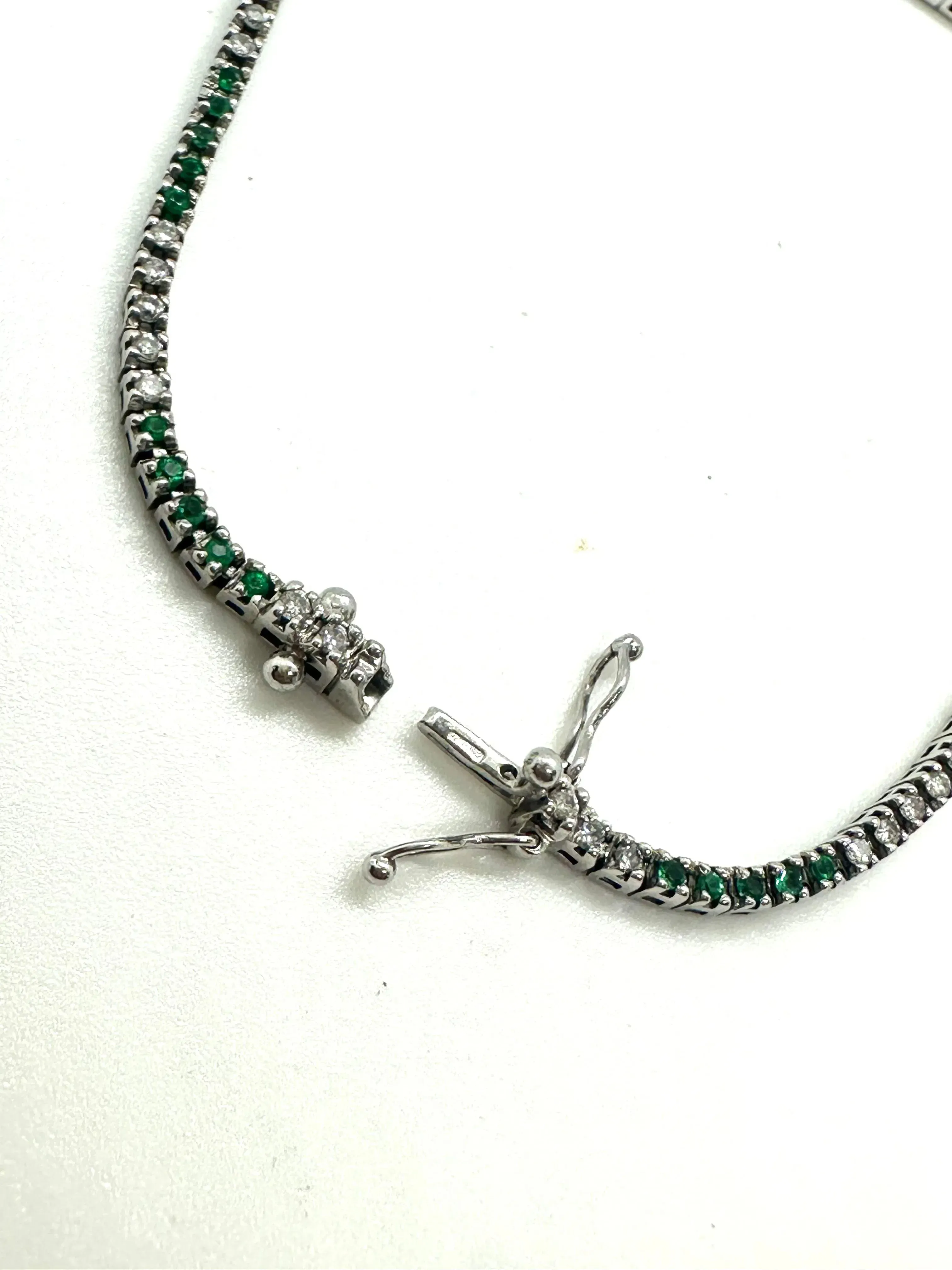 Diamants de tennis et tsavorites sold by 58 Facettes product image thumbnail 5