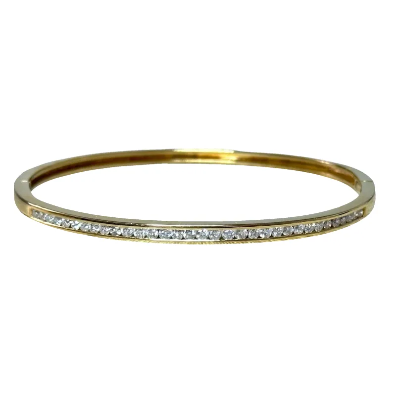 Bracelet jonc diamants sertis rail sold by 58 Facettes
