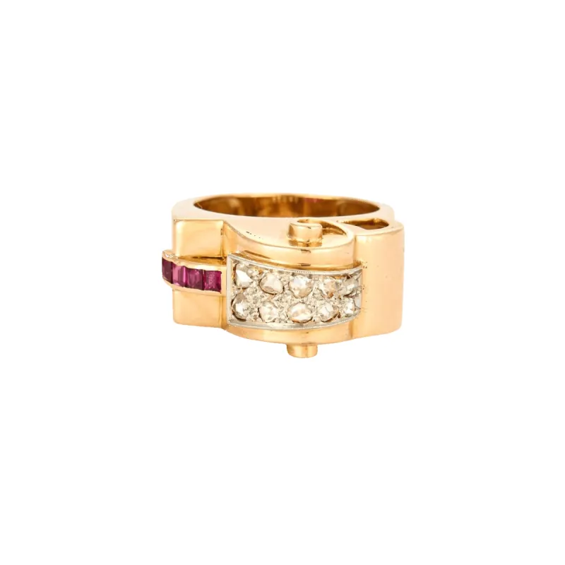 Bague Tank or jaune, diamants, rubis made by 58 Facettes