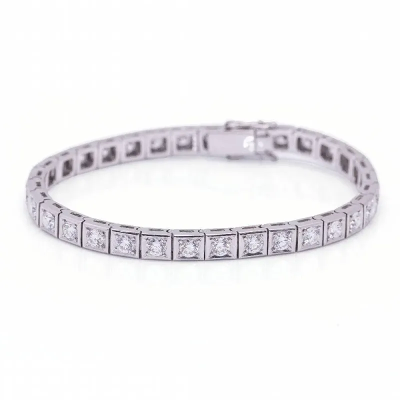 White Gold RIVIERE Diamond Bracelet sold by 58 Facettes
