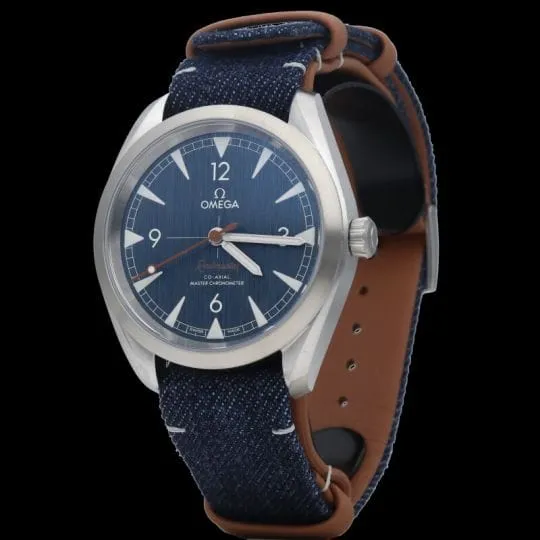 Omega Montre Seamaster Railmaster Co‑Axial Master Chronometer sold by 58 Facettes product image thumbnail 2