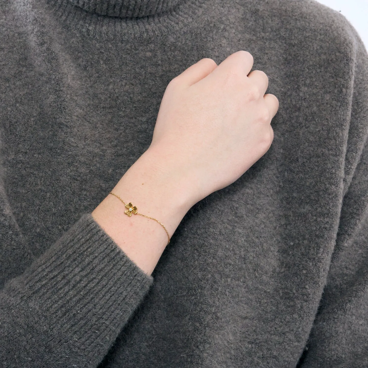 VAN CLEEF & ARPELS - Bracelet Frivole- or jaune et diamant sold by 58 Facettes product image thumbnail 2