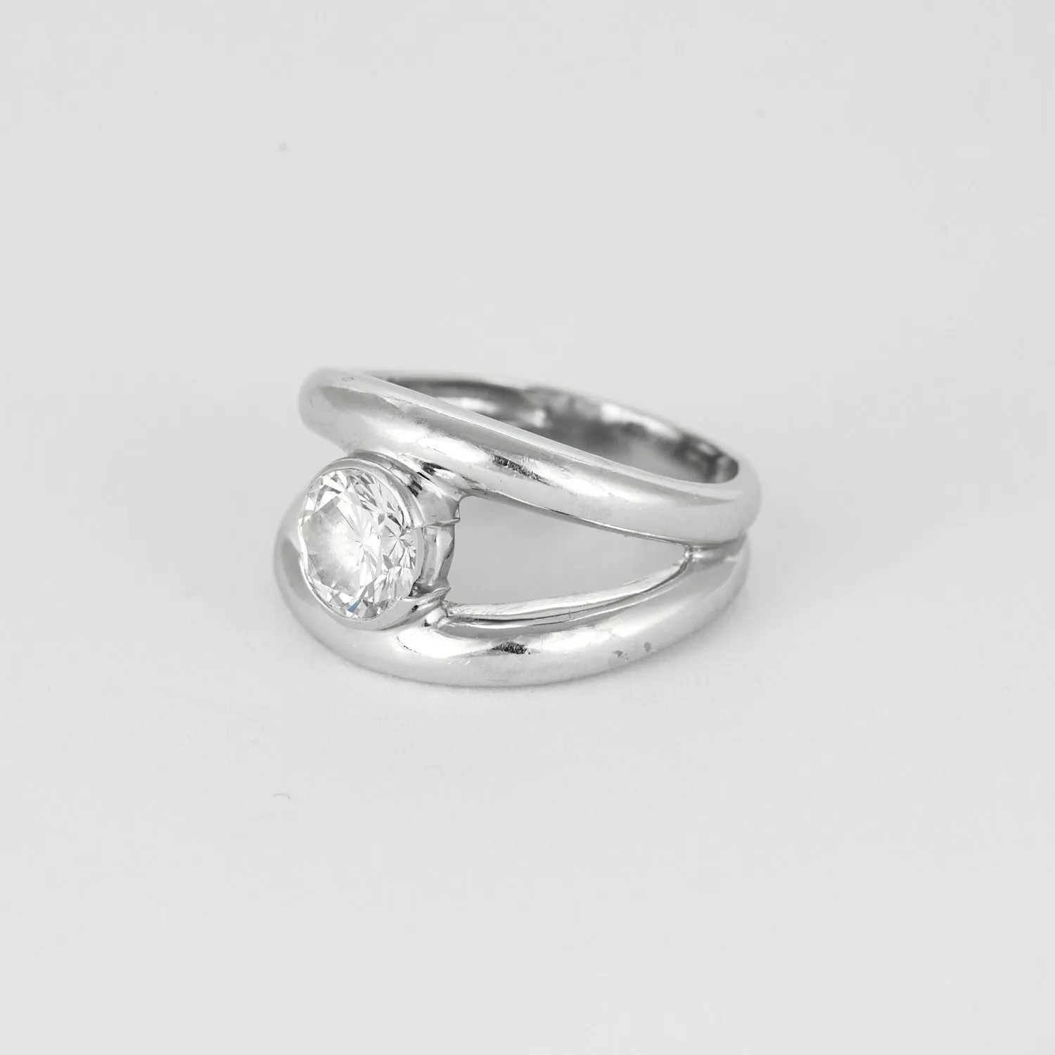 Bague type "Bandeau" en or gris et diamants sold by 58 Facettes product image thumbnail 3