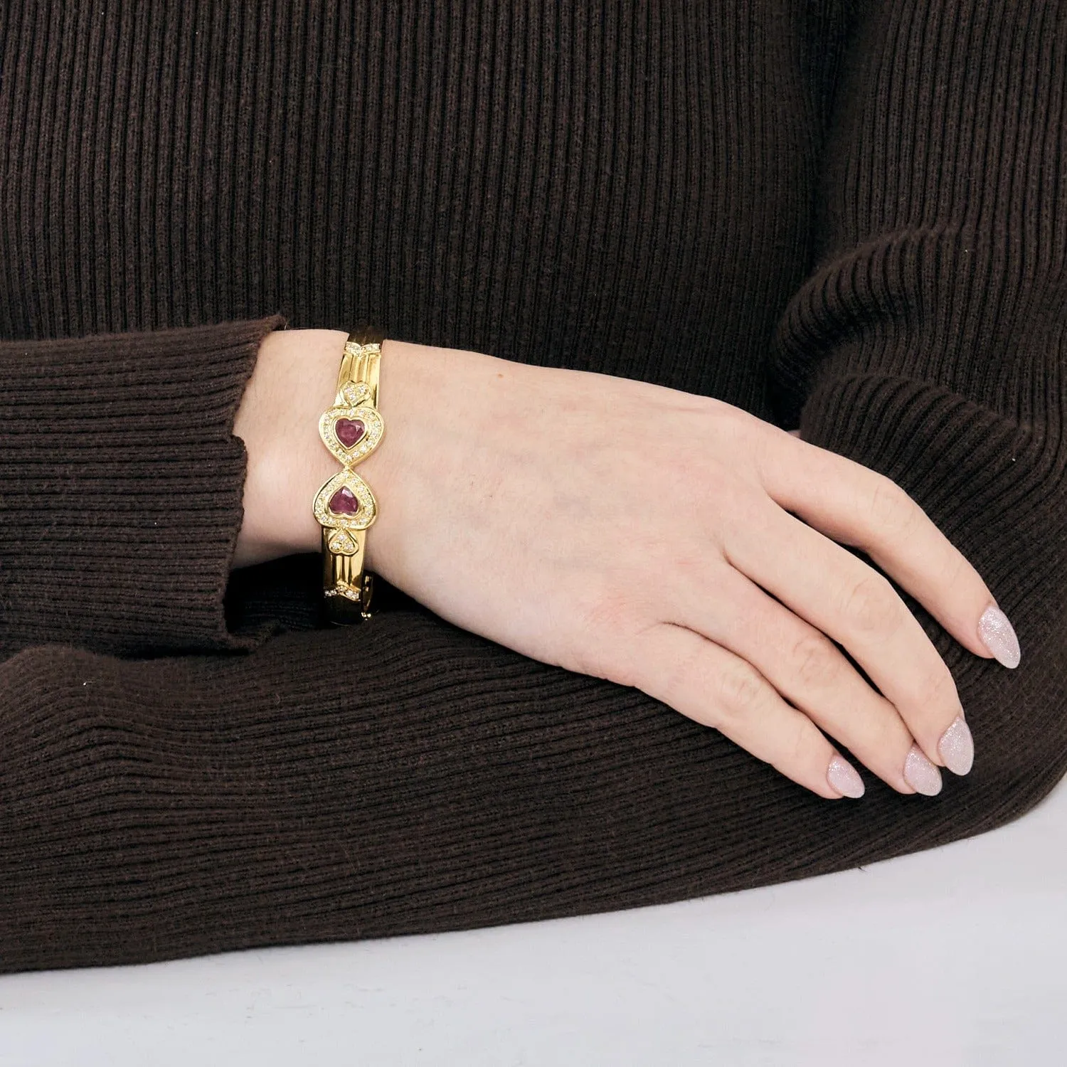 Bracelet jonc ouvrant, or jaune et rubis sold by 58 Facettes product image thumbnail 2