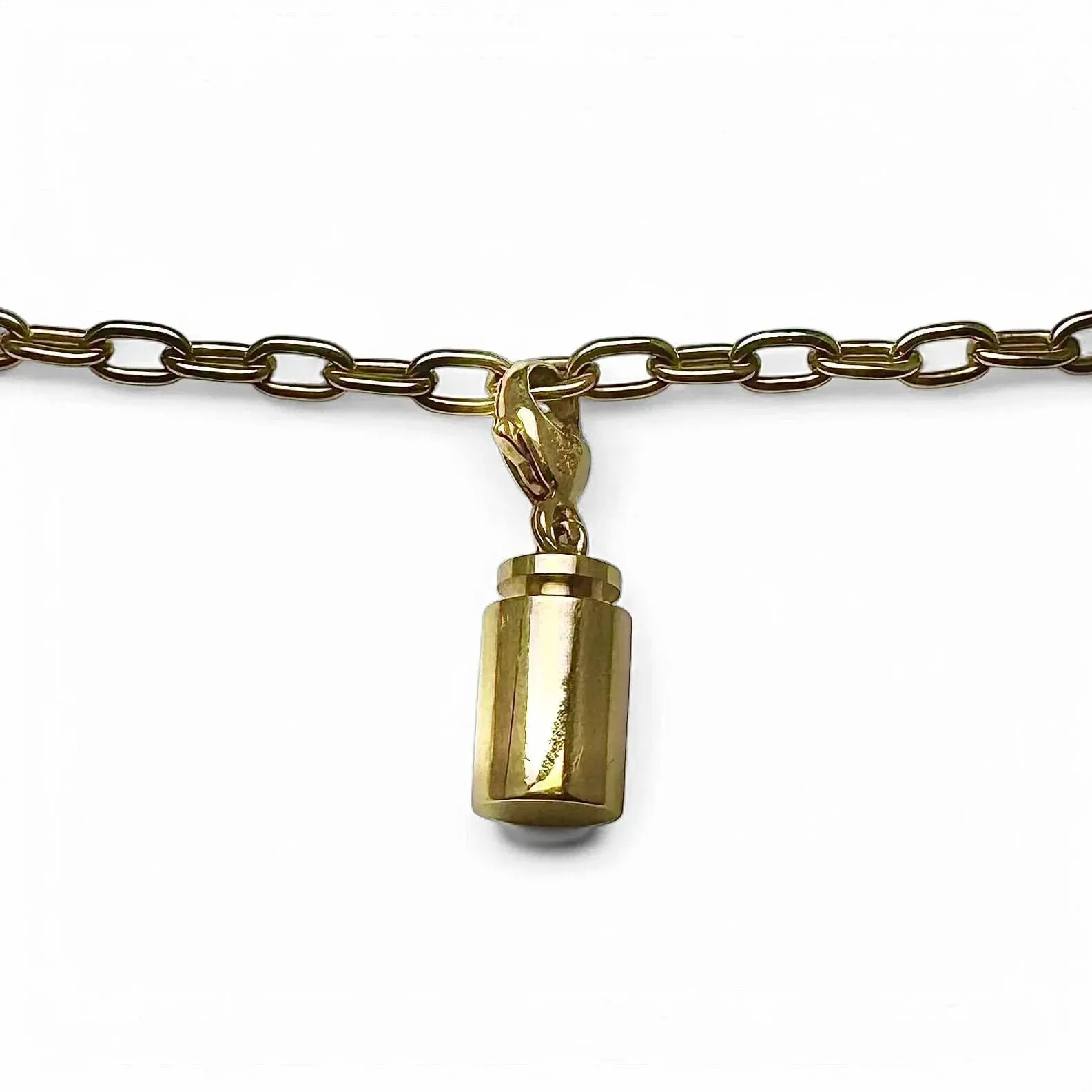 Cartier - Bracelet charms en or jaune sold by 58 Facettes product image thumbnail 5