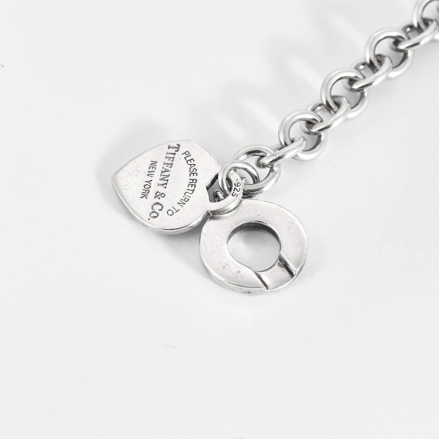 Tiffany & Co - Return to Tiffany - Bracelet plaque cœur avec fermoir à bascule en argent sold by 58 Facettes product image thumbnail 4