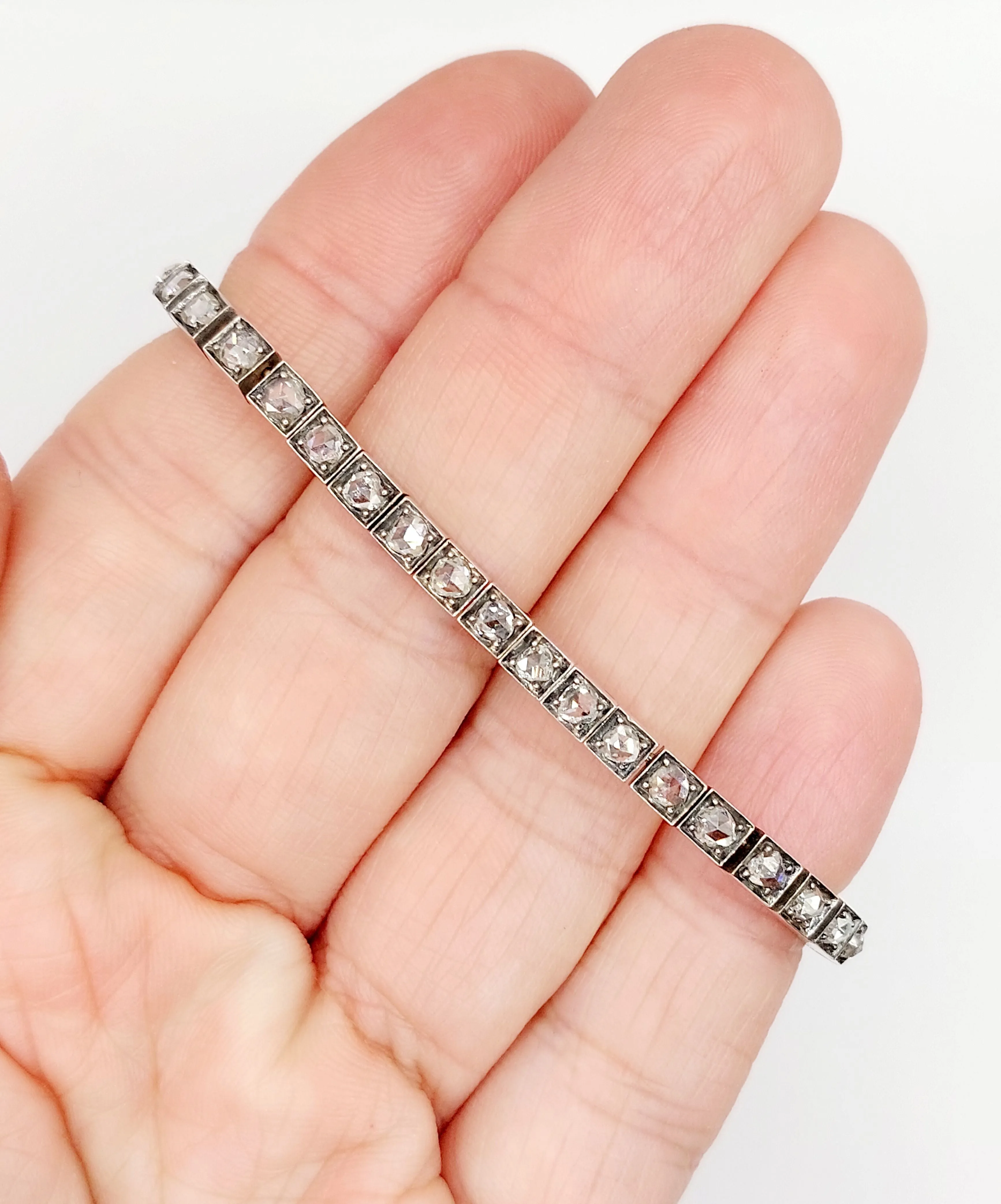 Bracelet tennis or jaune et argent, 3,00 cts diamant taille rose (circa 1900) sold by 58 Facettes product image thumbnail 4