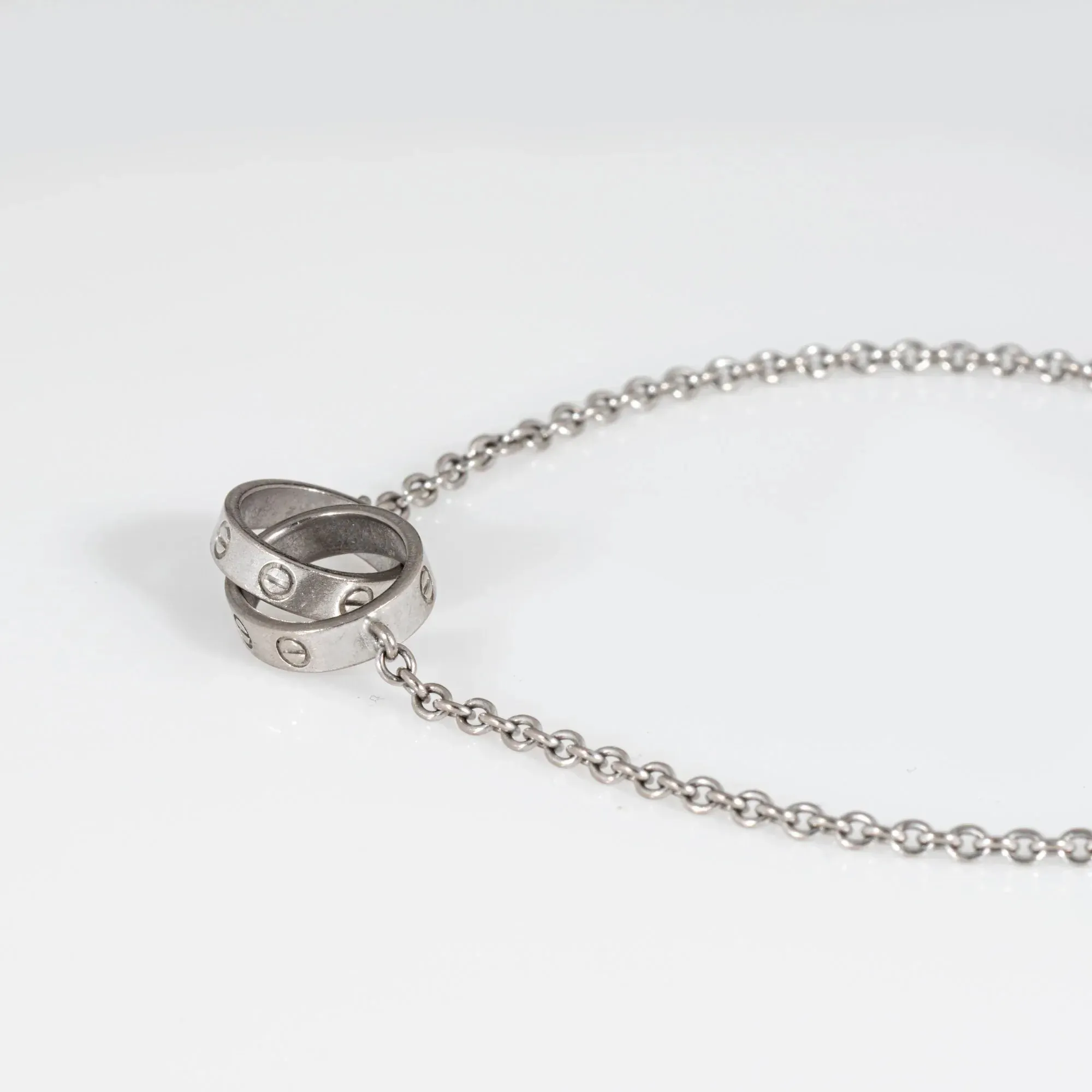 Bracelet Cartier Entrelacs Love COA Estate en or blanc 18 carats doublement signé sold by 58 Facettes product image thumbnail 3