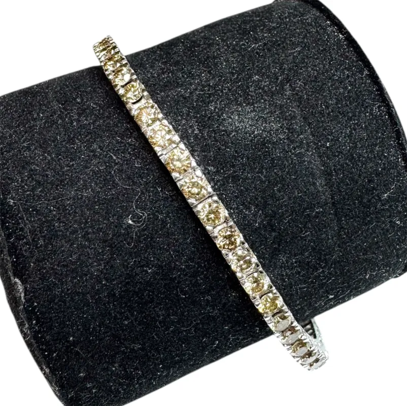 Bracelet Tennis Diamants Brown 7.5ct – Or blanc 18K – 17.8g sold by 58 Facettes