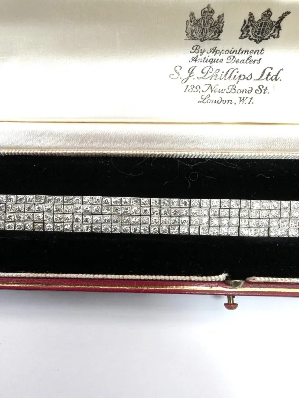 Bracelet en platine avec diamants sold by 58 Facettes