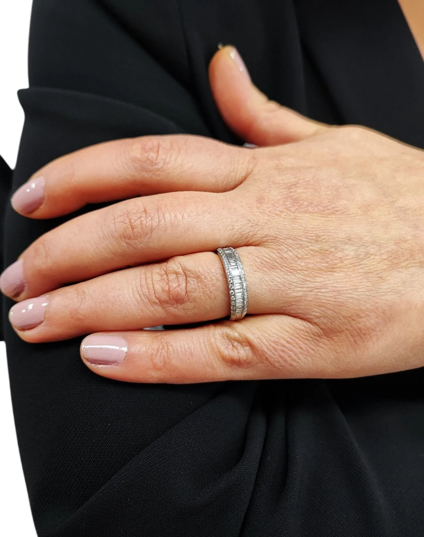 Demi alliance or blanc, diamants brillants et baguettes sold by 58 Facettes product image thumbnail 2