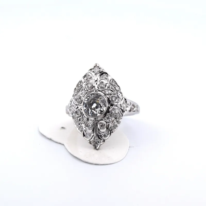 Bague en or blanc avec diamants sold by 58 Facettes