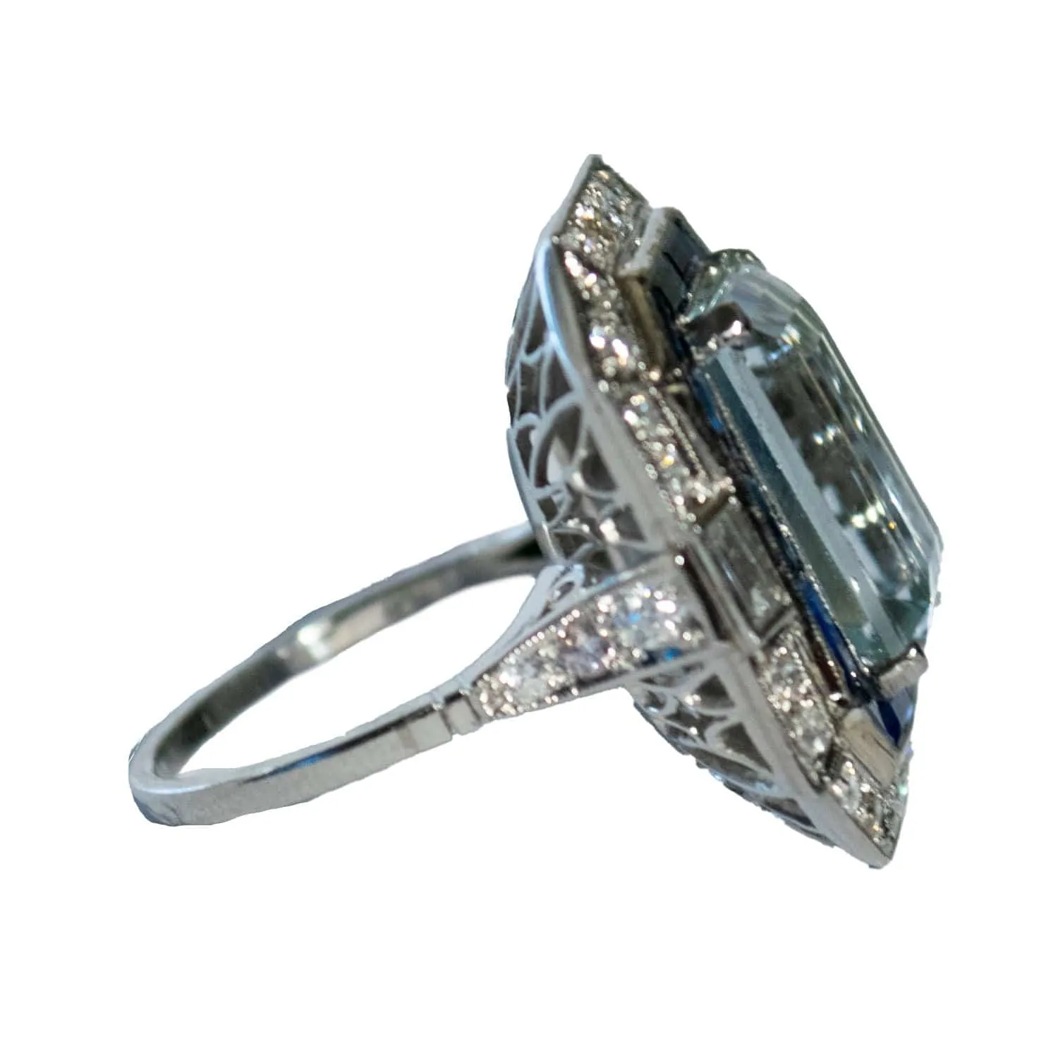 Bague en platine de style Art Déco avec diamants, aigue-marine et saphirs sold by 58 Facettes product image thumbnail 2