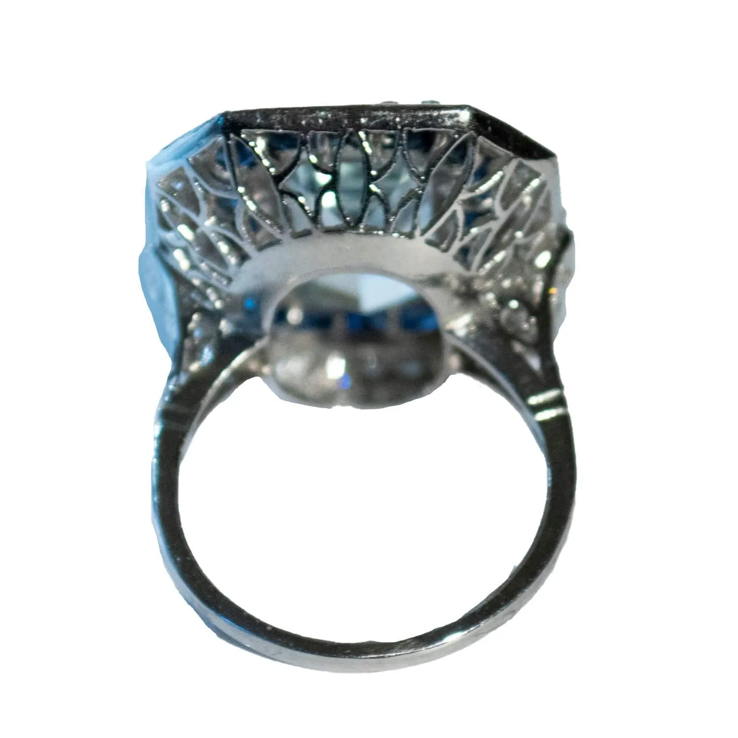 Bague en platine de style Art Déco avec diamants, aigue-marine et saphirs sold by 58 Facettes product image thumbnail 3