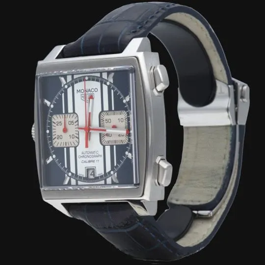 Montre Tag Heuer Monaco Chronographe Calibre 11 Steve McQueen sold by 58 Facettes product image thumbnail 3