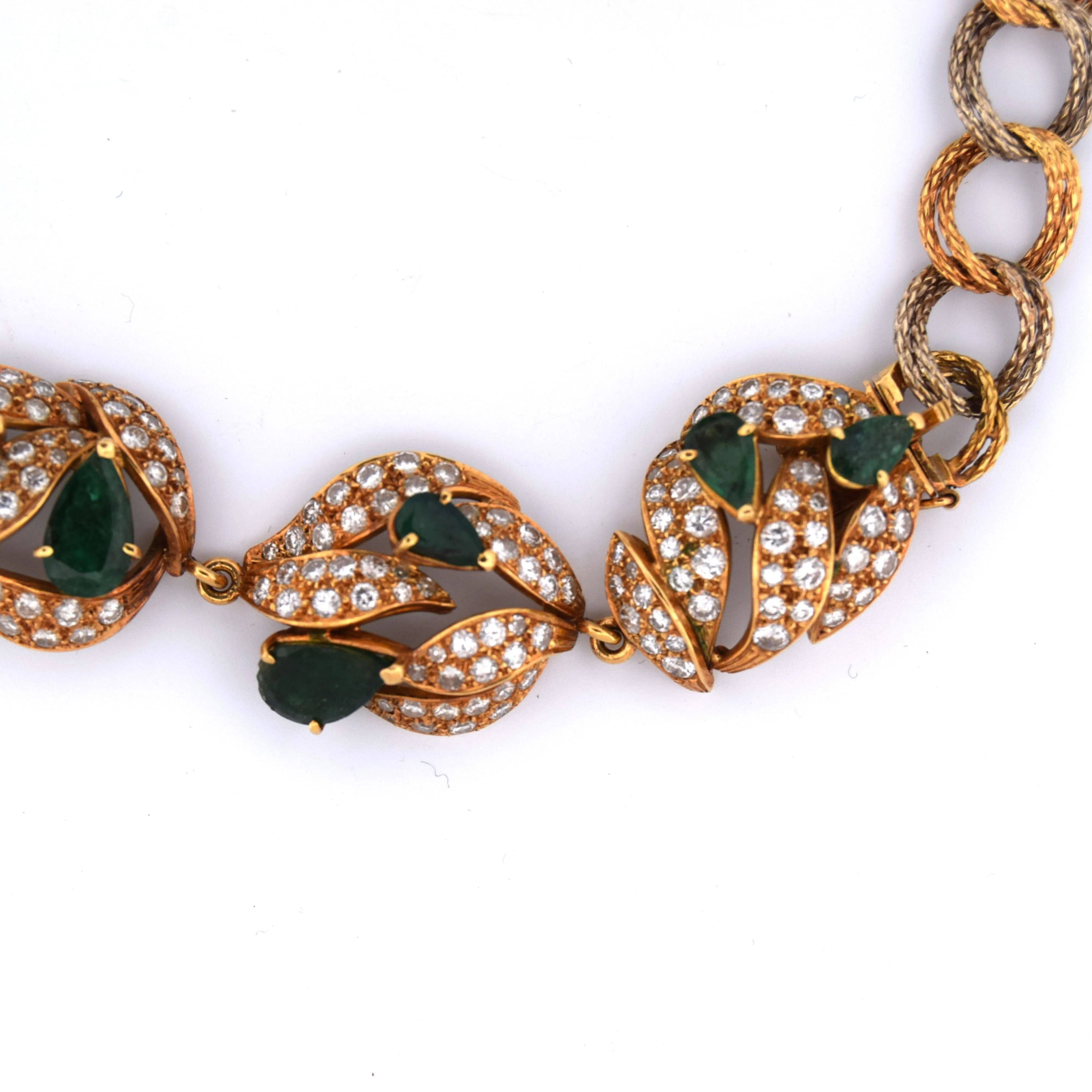 Ensemble collier et boucles d’oreilles émeraudes et diamants sold by 58 Facettes product image thumbnail 5