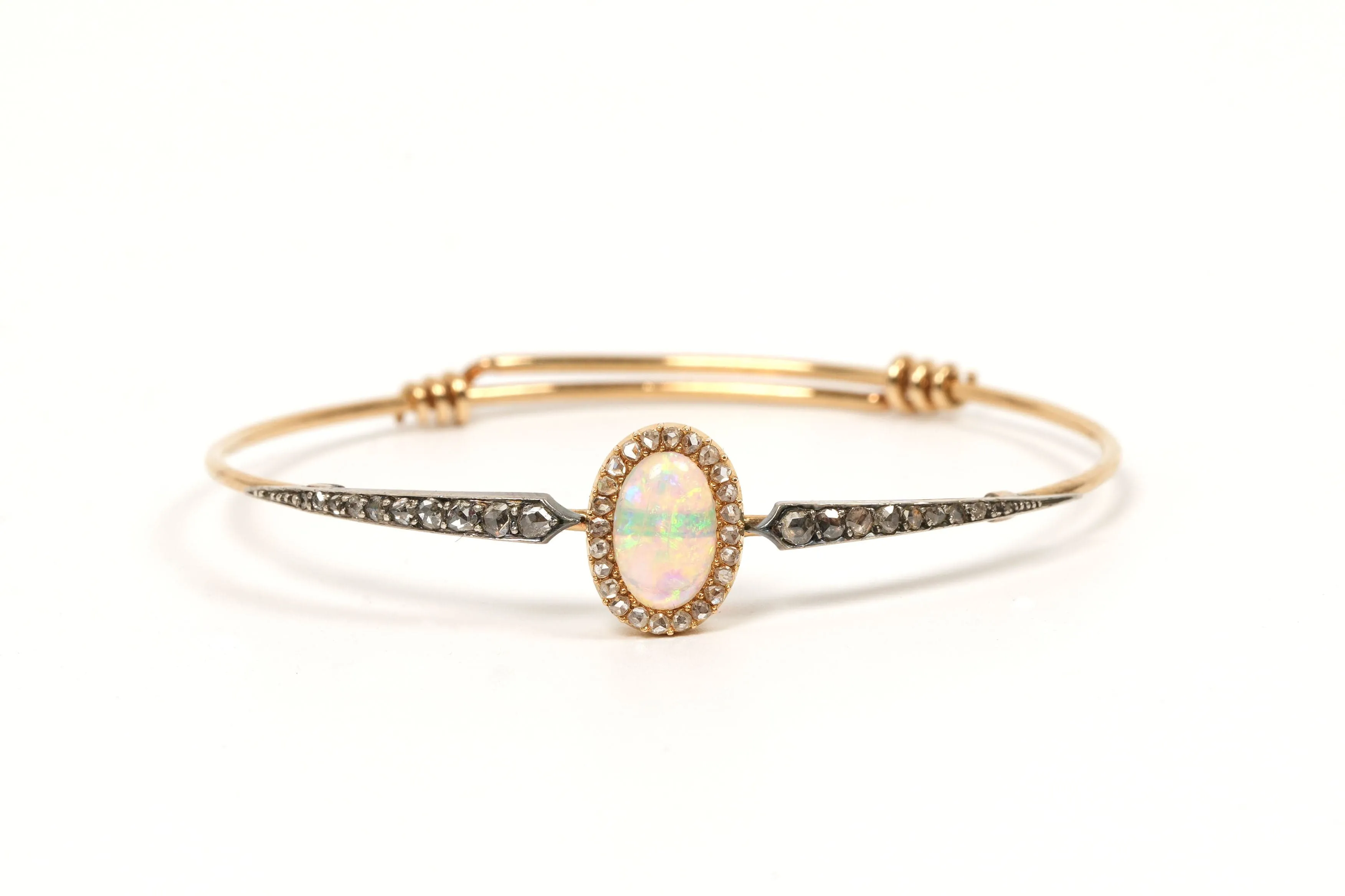 Bracelet dans le style "Wolfers" Art Nouveau or jaune, opale, diamants taille rose sold by 58 Facettes