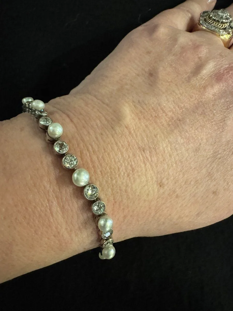 Bracelet ligne diamants et perles fines sold by 58 Facettes product image thumbnail 2