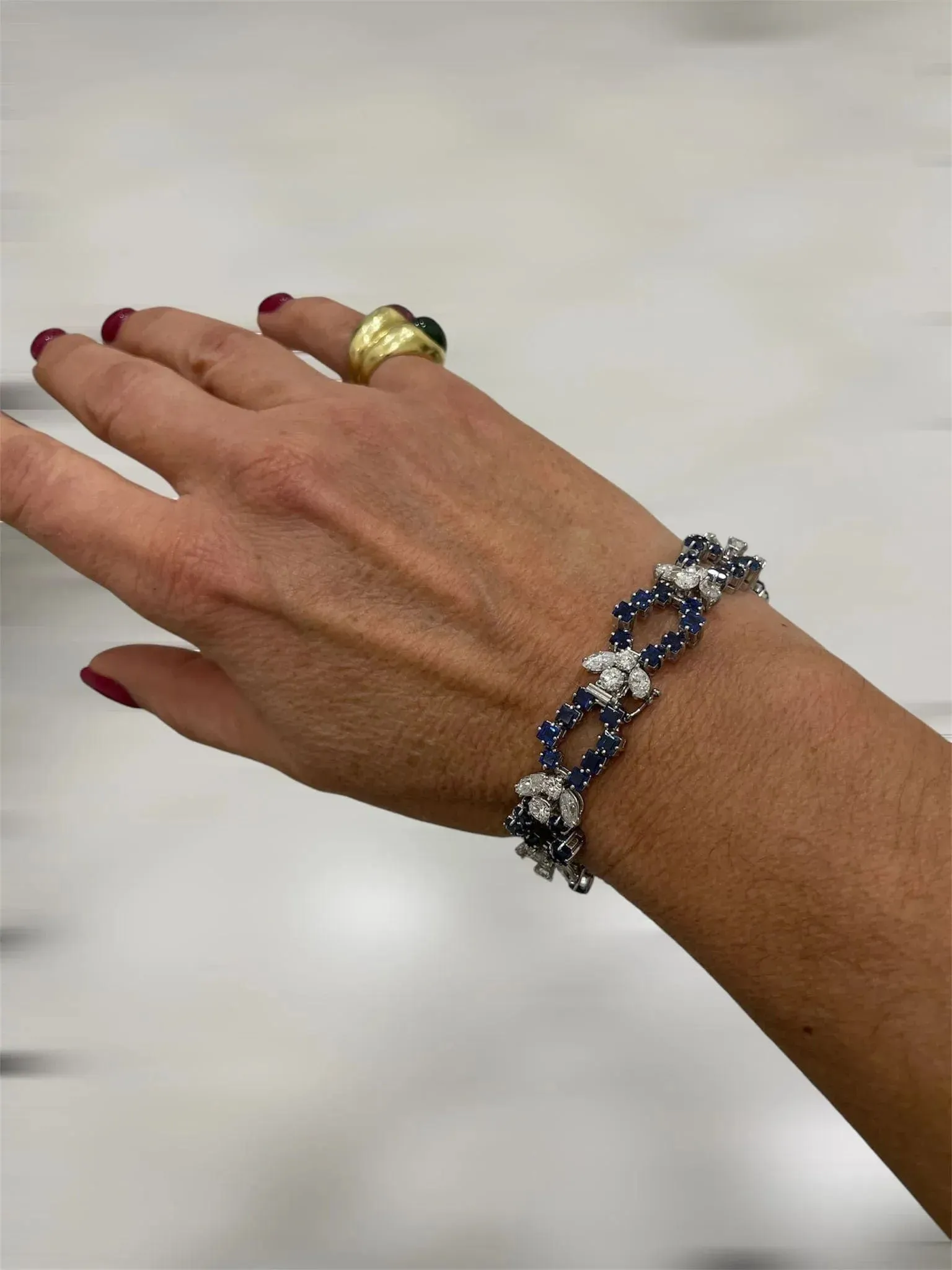 Bracelet rétro à maillons en saphir et diamant sold by 58 Facettes product image thumbnail 2