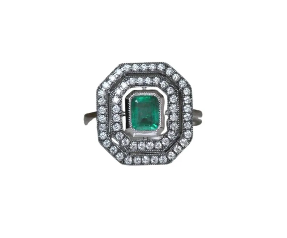 Bague ancienne en diamant et émeraude sold by 58 Facettes