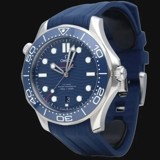 Montre Omega Seamaster Diver 300M 42 mm en céramique bleue sold by 58 Facettes product image thumbnail 2
