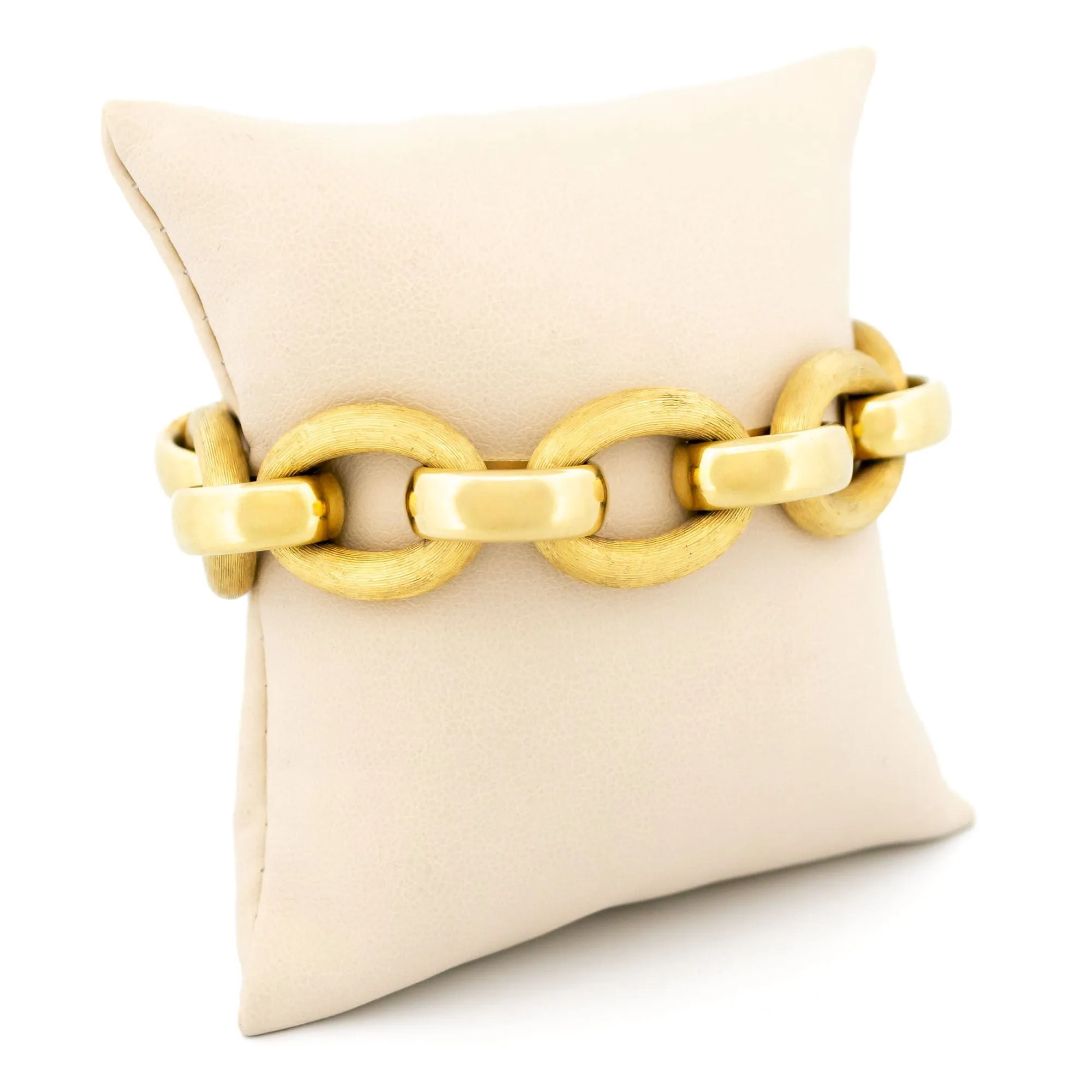 Bracelet à maillons fantaisie en or jaune 14 carats sold by 58 Facettes product image thumbnail 2