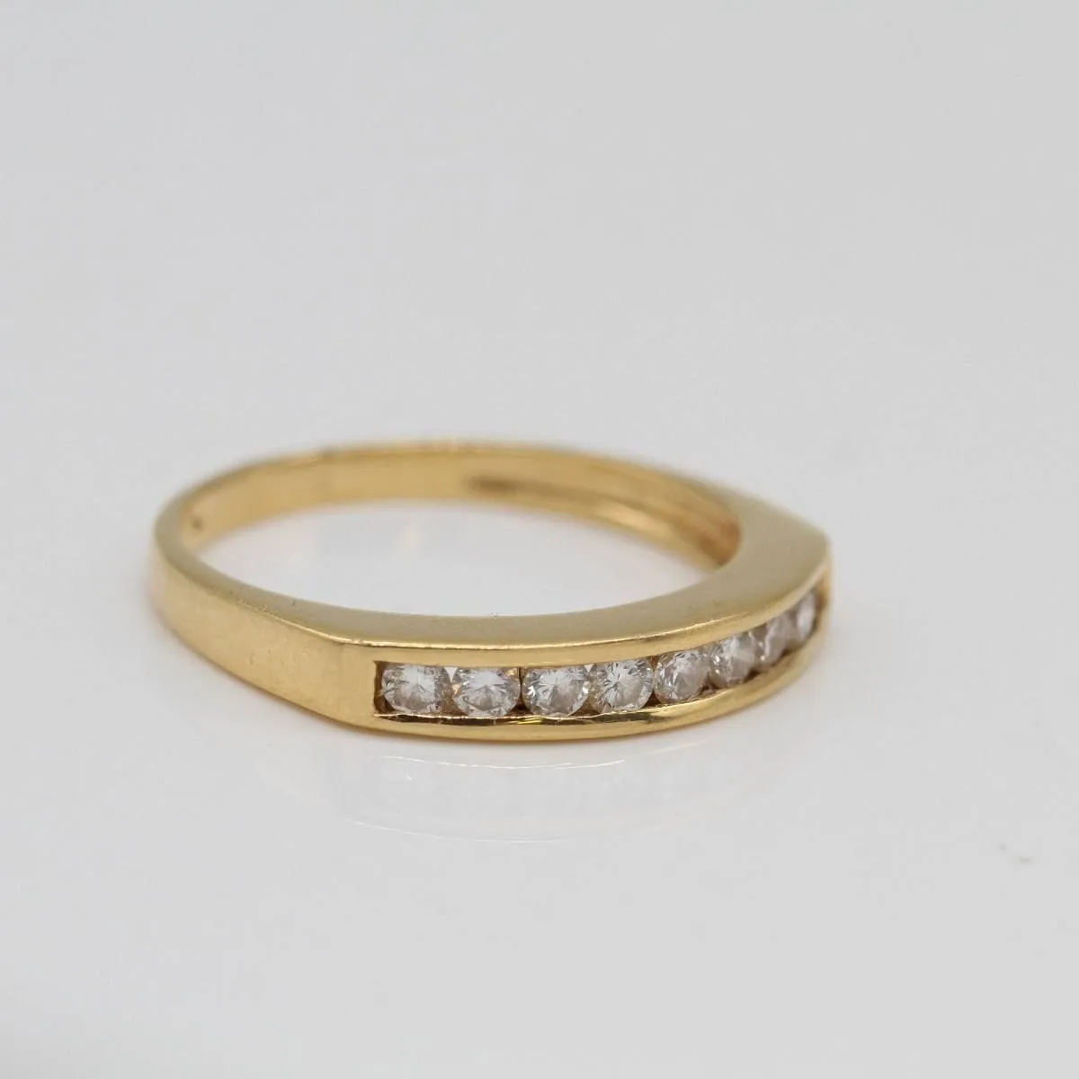 Demi-alliance en or 18 carats avec diamants sold by 58 Facettes product image thumbnail 2