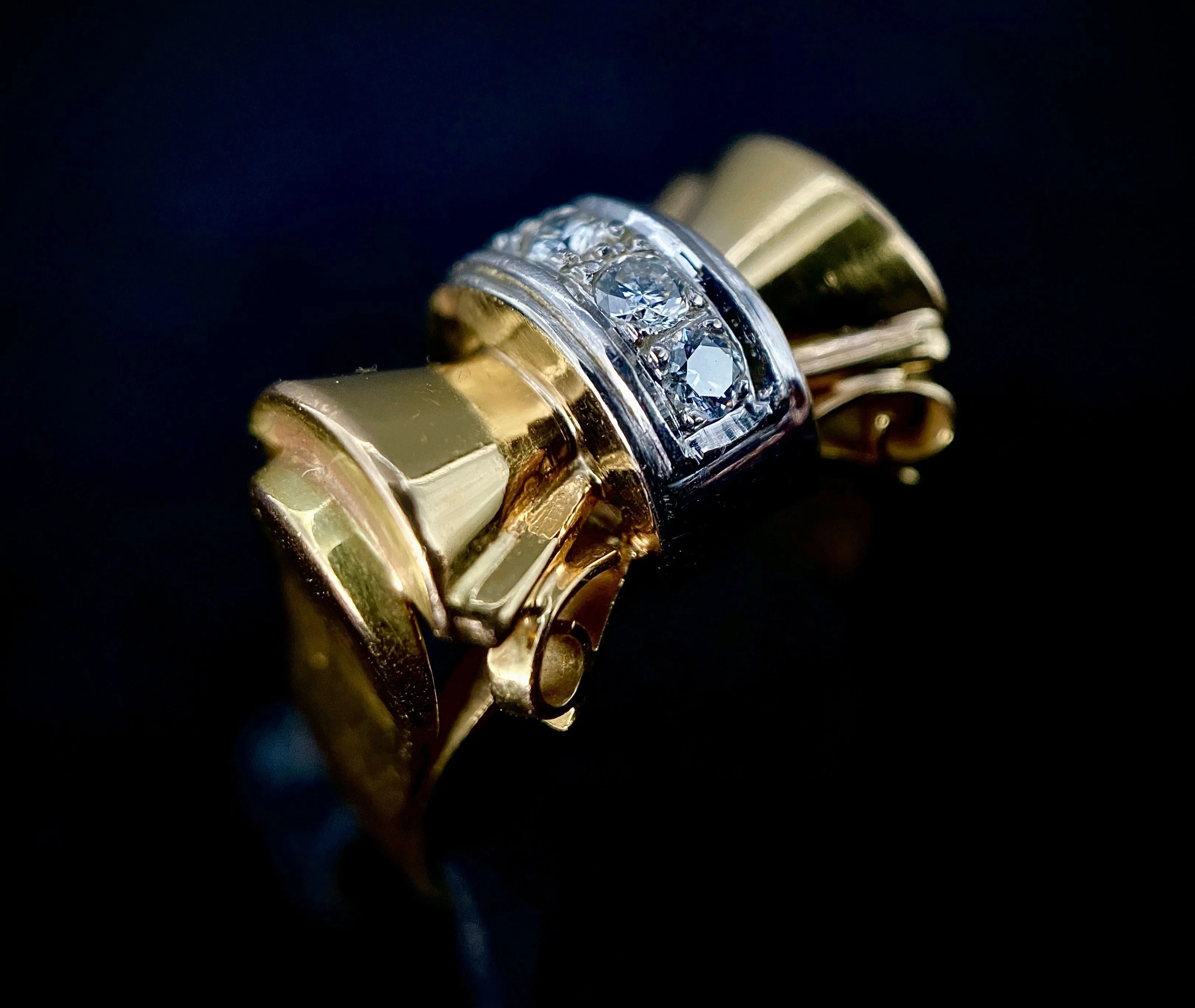 Bague modèle Tank d'époque 1940/50 deux ors diamants sold by 58 Facettes product image thumbnail 5