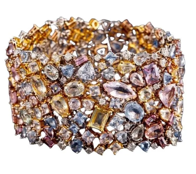 Bracelet dentelle serti de saphirs sold by 58 Facettes