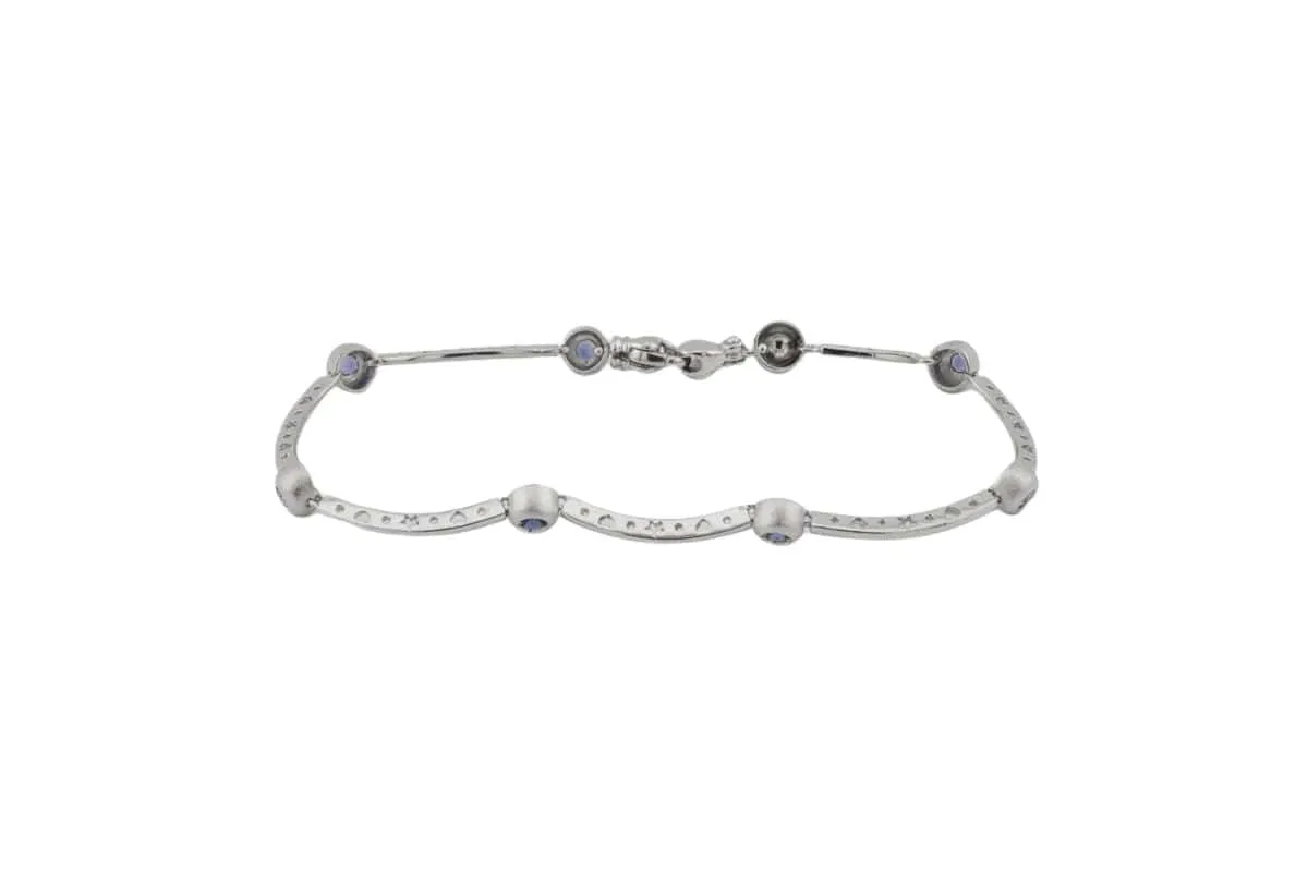 Bracelet en or blanc avec pierres semi-précieuses violettes sold by 58 Facettes