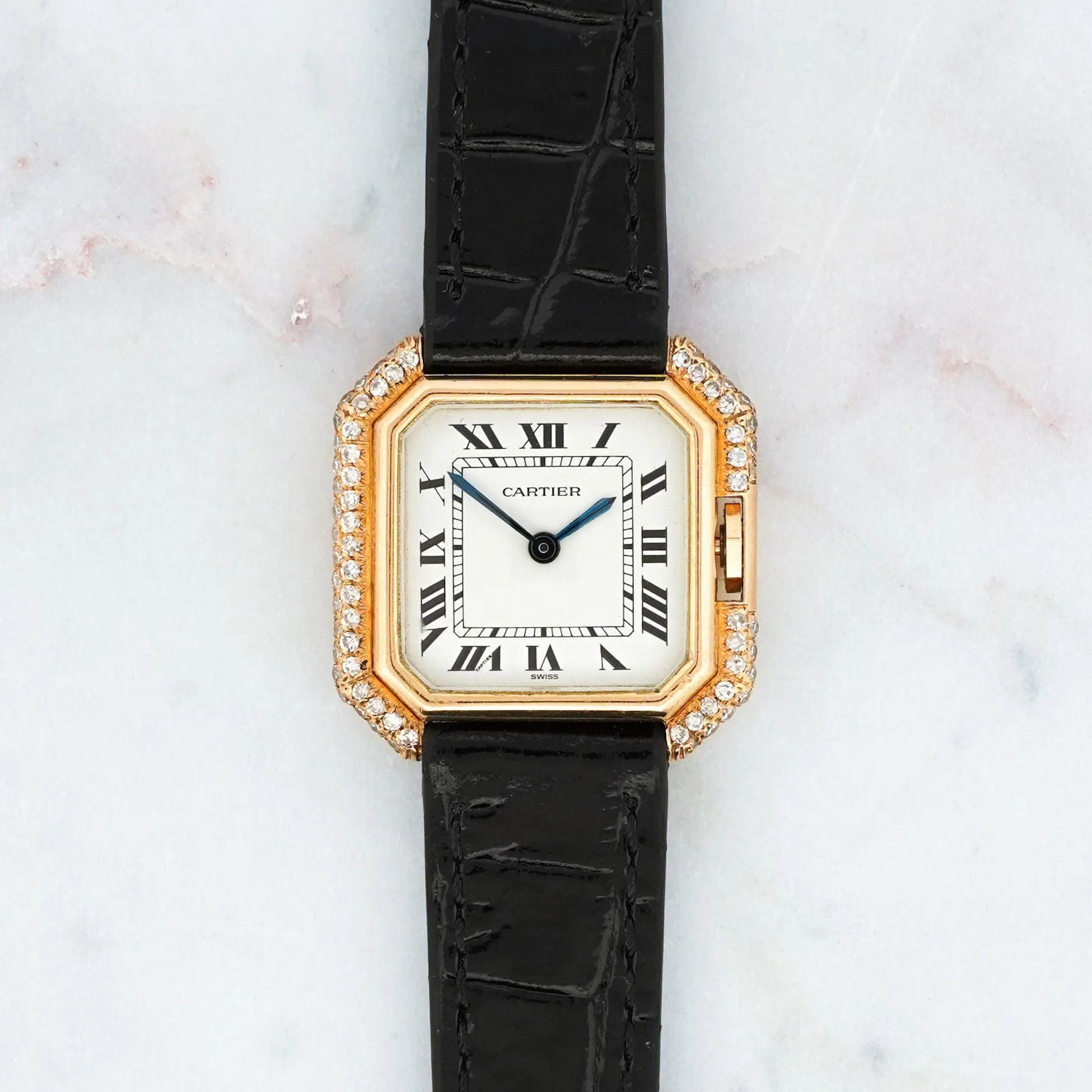 CARTIER - Montre Ceinture - Ivory roman dial - Rare diamond case - SM sold by 58 Facettes product image thumbnail 4